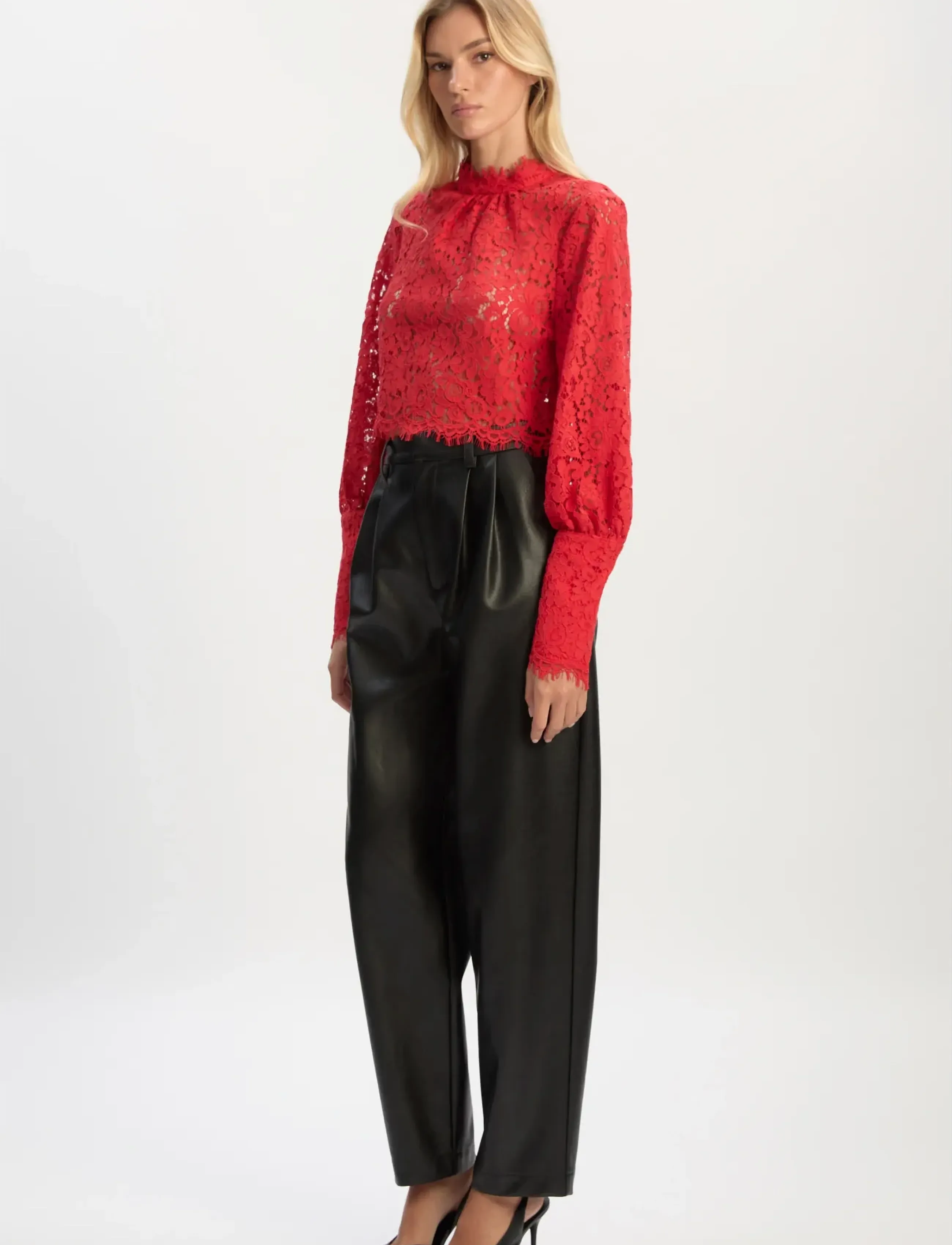 Bardot - LACE GEORGIA TOP - langærmede bluser - fire red - 4