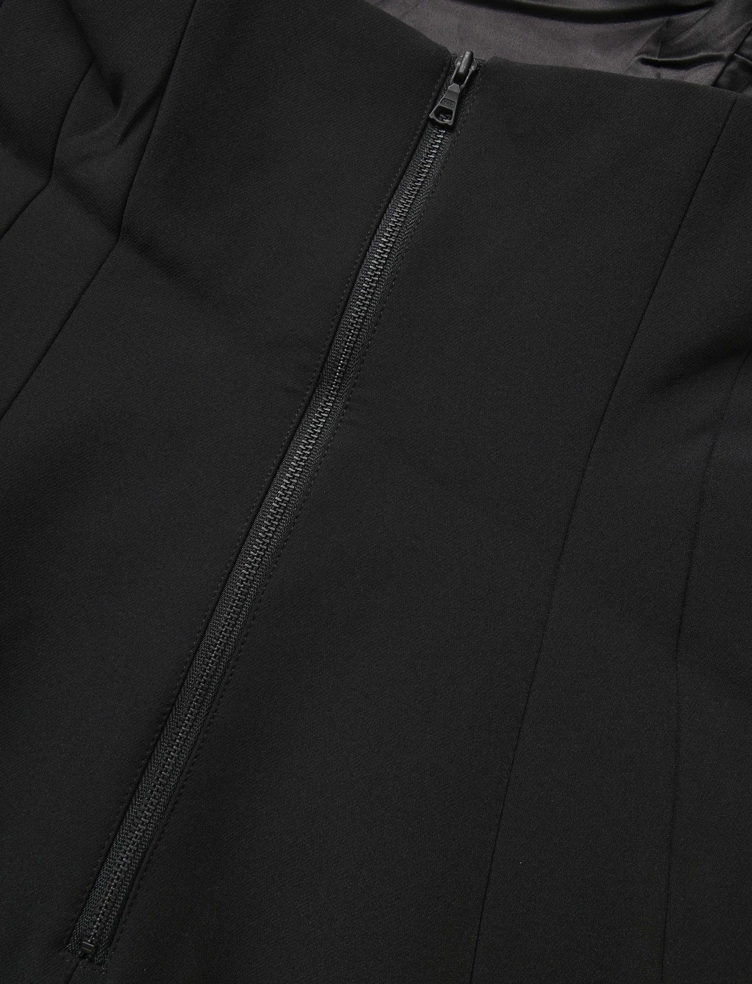 Bardot - NEVELLE HOURGLASS HALTER DRESS - kokteilikleidid - black - 3