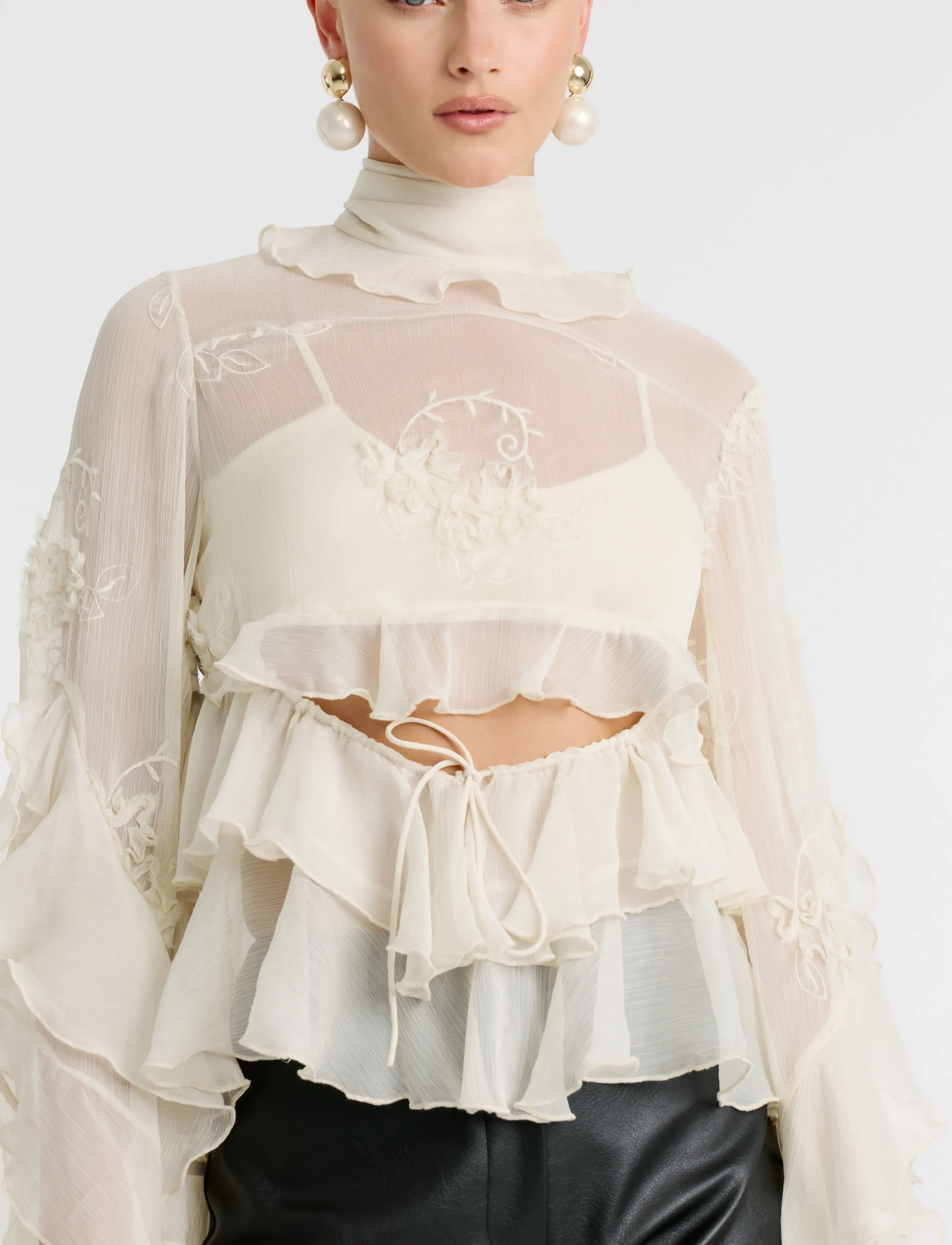 Bardot - ANYSSA RUFFLE BLOUSE - long sleeved blouses - ivory - 4