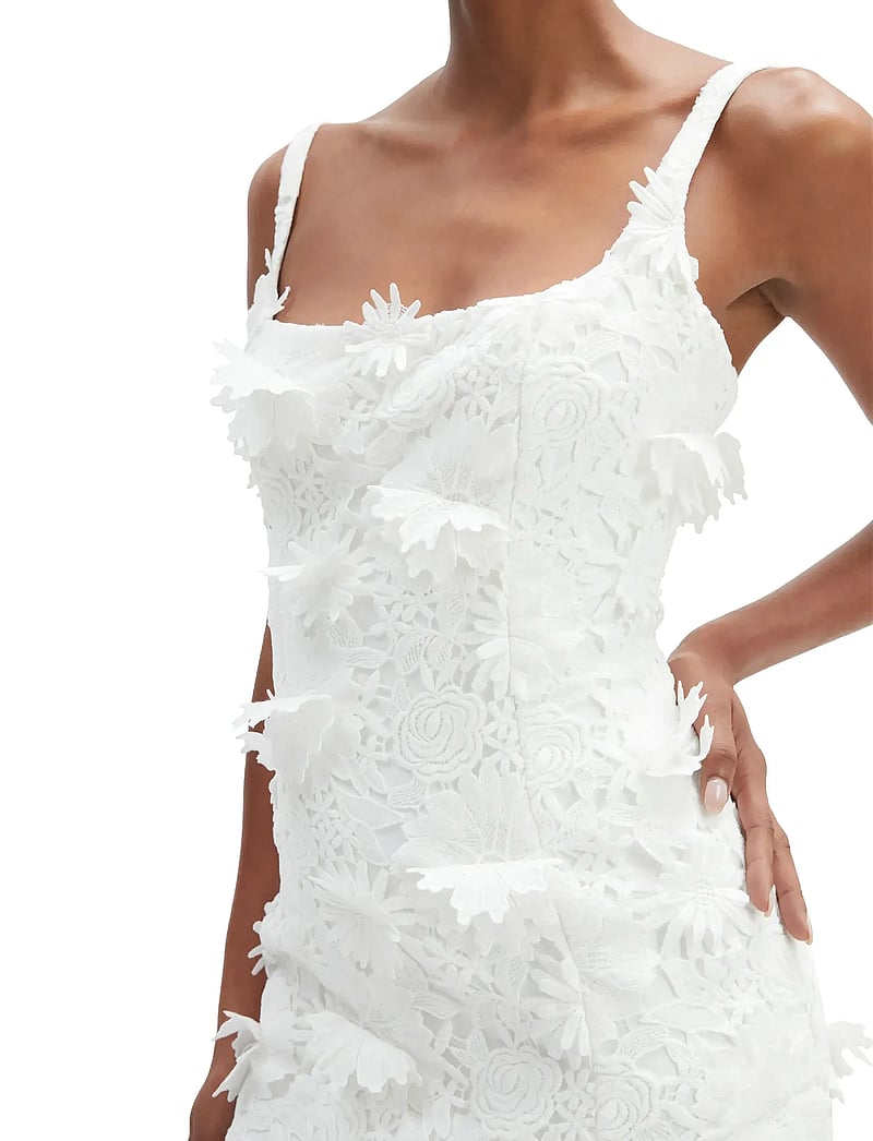 Bardot Marico Lace Midi Dress (BAD60000DB) - Lace dresses - Boozt.com Bardot Marico Lace Midi Dress (BAD60000DB) - Lace dresses - Boozt.com