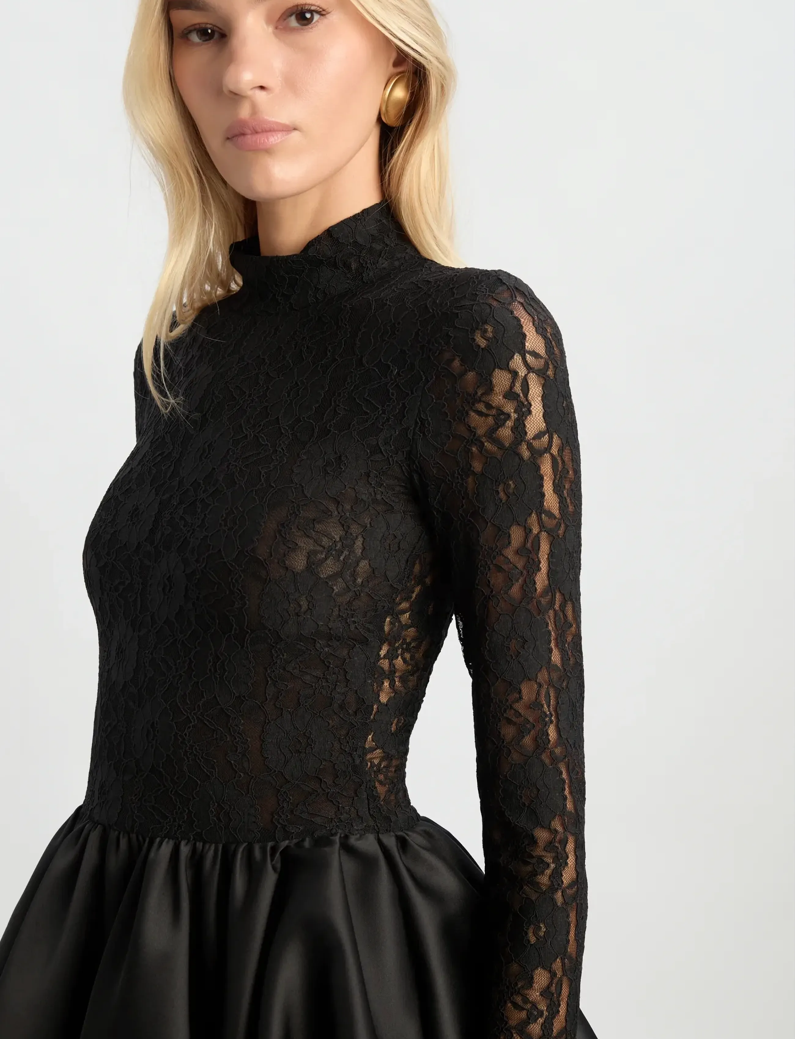 Bardot - YANA LACE SATIN MINI DRESS - spitzenkleider - black - 3