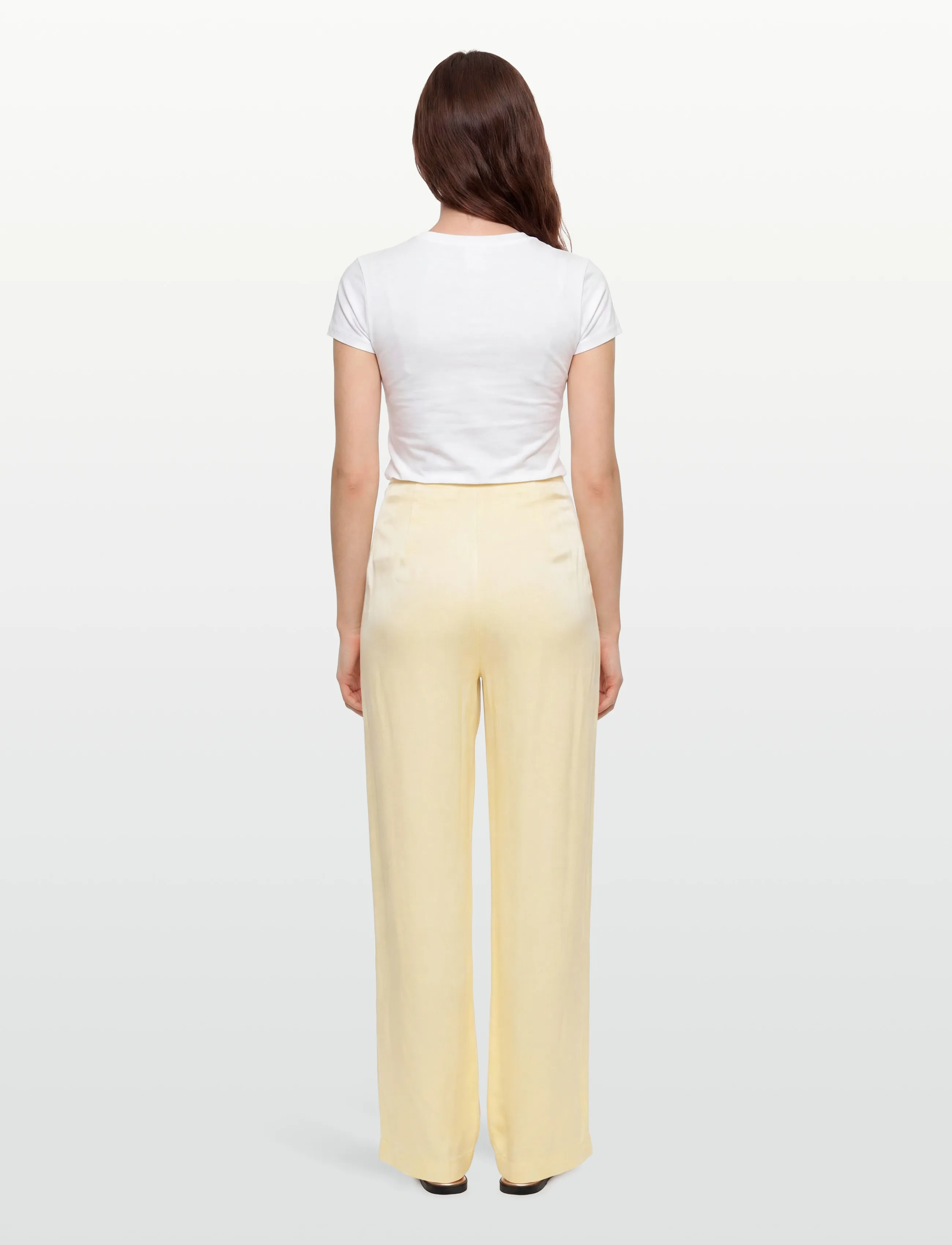 Bardot - DEVIN MID RISE SATIN PANT - buttercup - 4