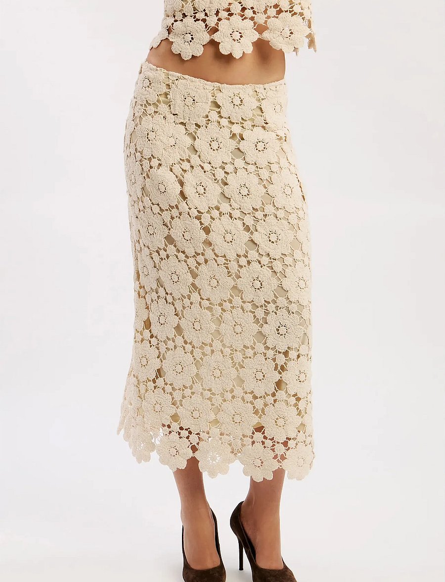 Bardot - VENETA CROCHET MIDI SKIRT - knitted skirts - lt beige - 3