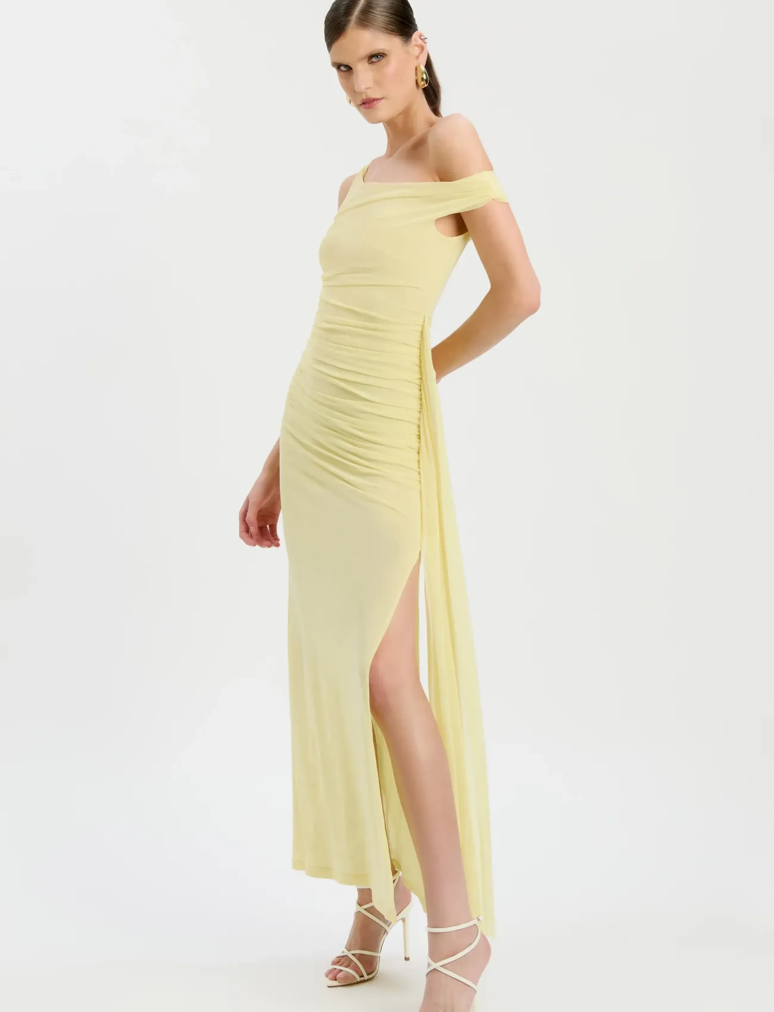 Bardot LAYANA ASYM MAXI DRESS - Kläder - CANARY YLW / yellow