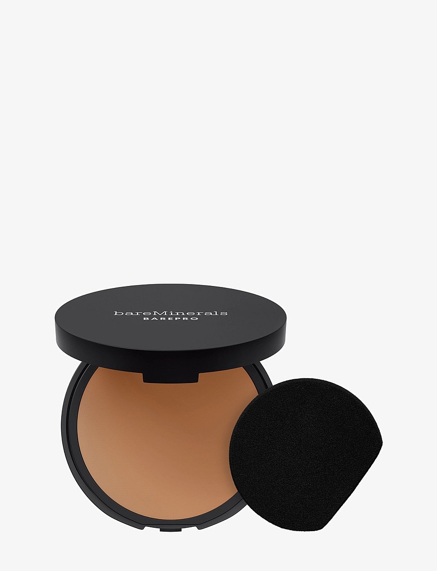 bareMinerals - BarePRO 24H Skin-Perfecting Pressed Powd Medium Deep 45 Warm 8.00 GR - makeup - medium deep 45 warm - 1