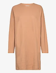 Basic Apparel - Barbara Dress GOTS - sweatshirt-kleider - bran - 0