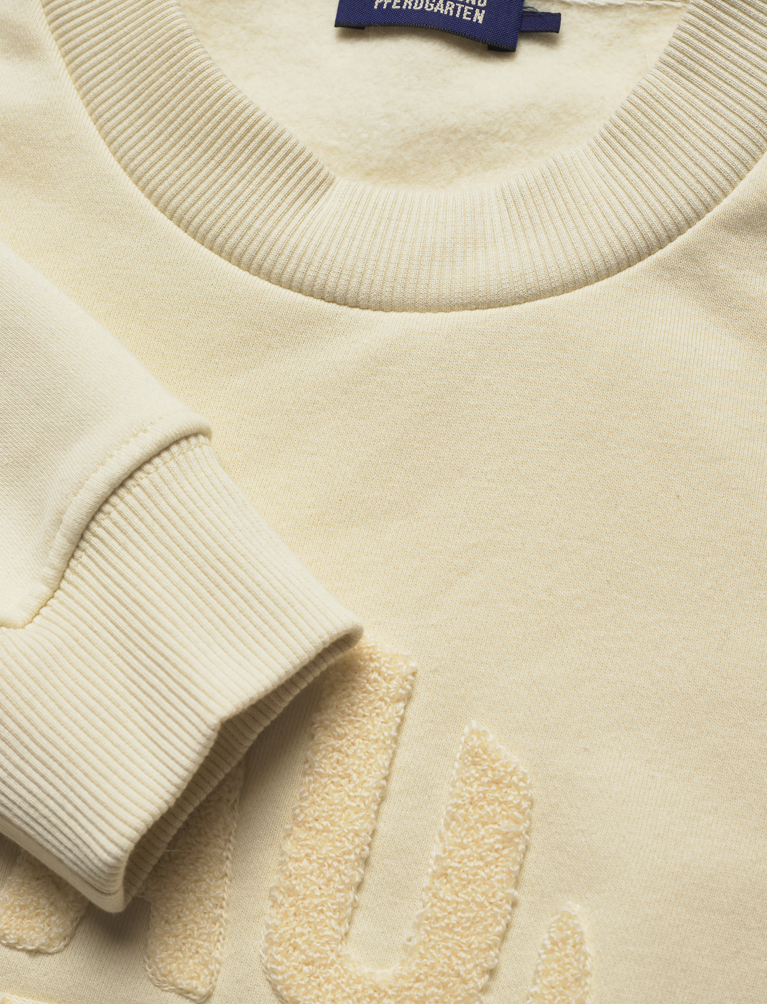 Baum und Pferdgarten - JAALA - creme - 2