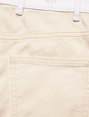 Baum und Pferdgarten - NEEDRA - wide leg jeans - denim creme patch - 4