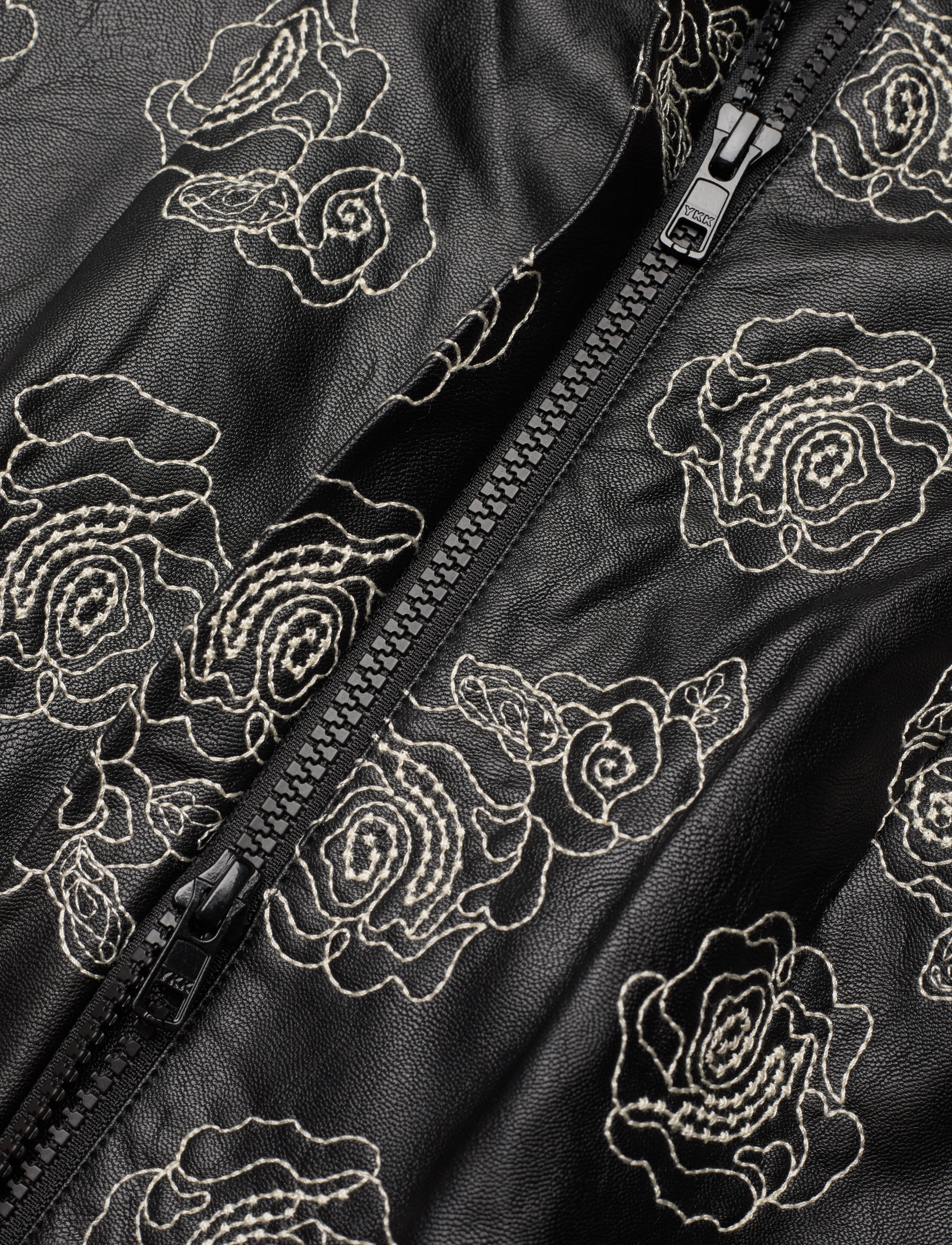 Baum und Pferdgarten - AROHI - partykleider - black stitch flower - 5