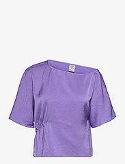 Baum und Pferdgarten - MARGEAUX - short-sleeved blouses - dahlia purple - 0