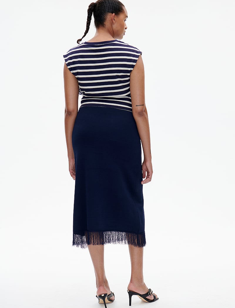 Baum und Pferdgarten - CALLIS - strikkede nederdele - blue sailor - 3
