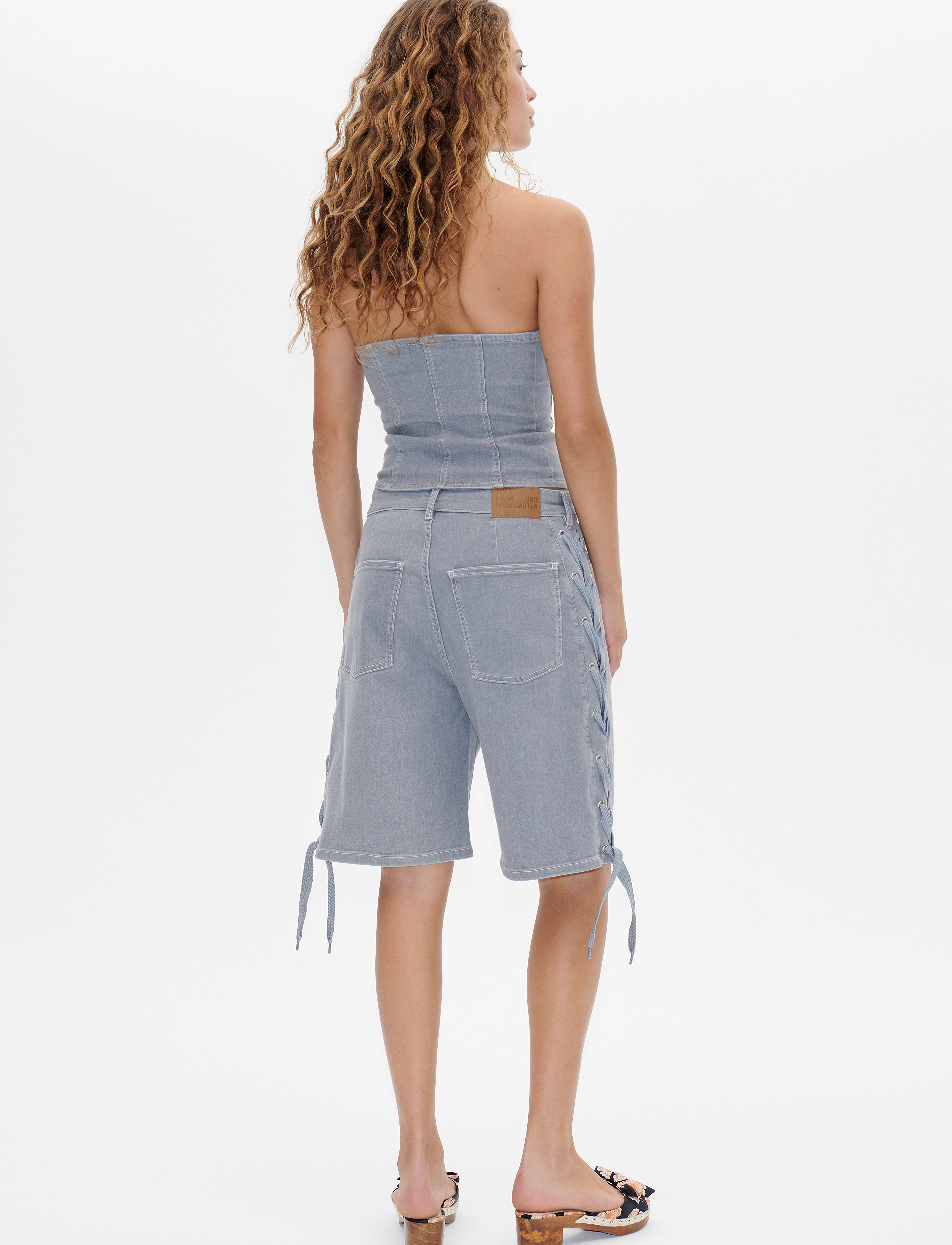 Baum und Pferdgarten - MAOKI - crop tops - grey worn out denim - 4