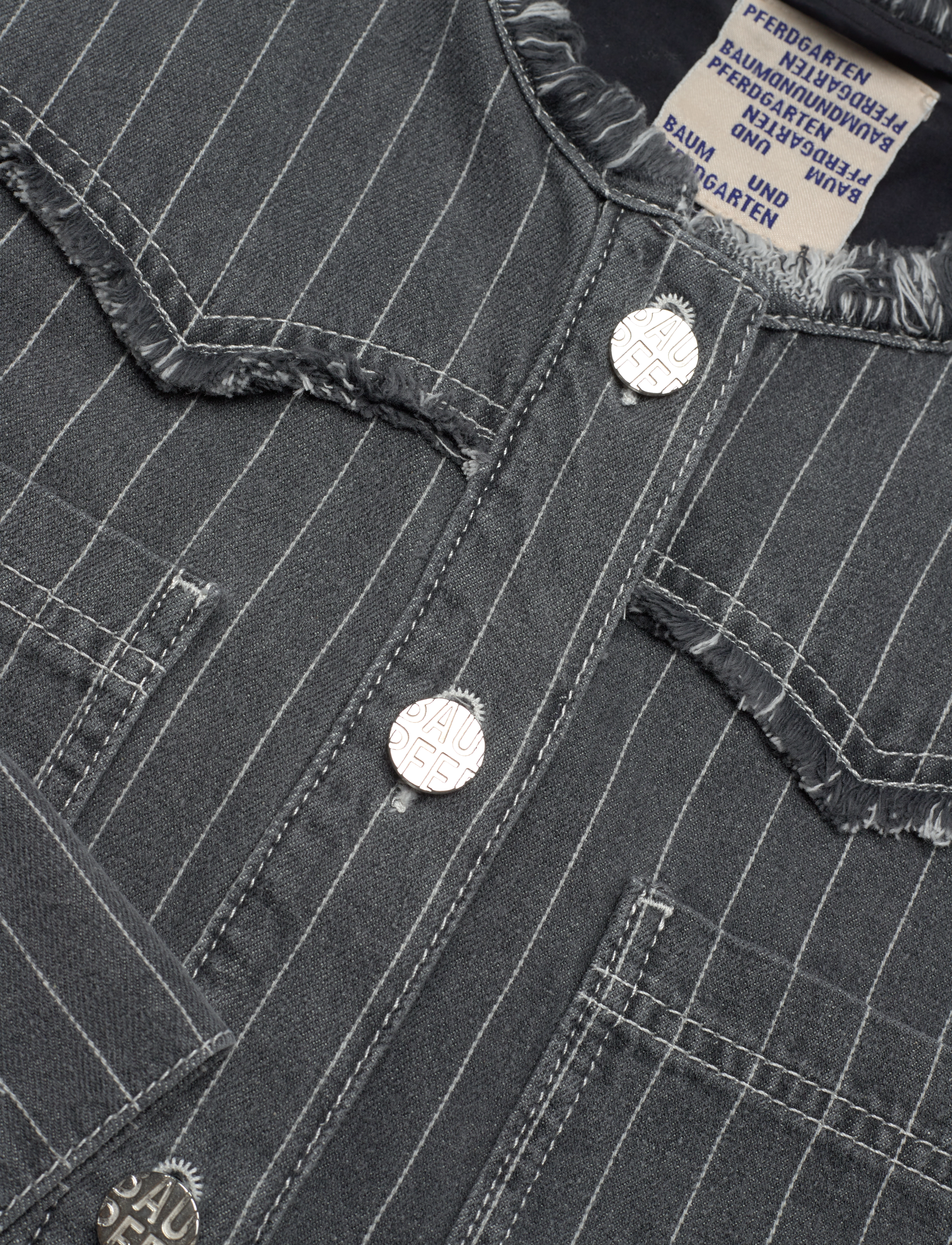 Baum und Pferdgarten - BO - jeansjacken - grey pinstripe denim - 4
