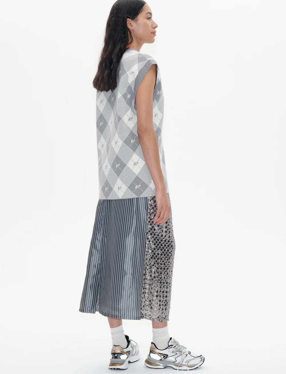 Baum und Pferdgarten - JOLETTY - paljettkjolar - silver flower sequince - 3