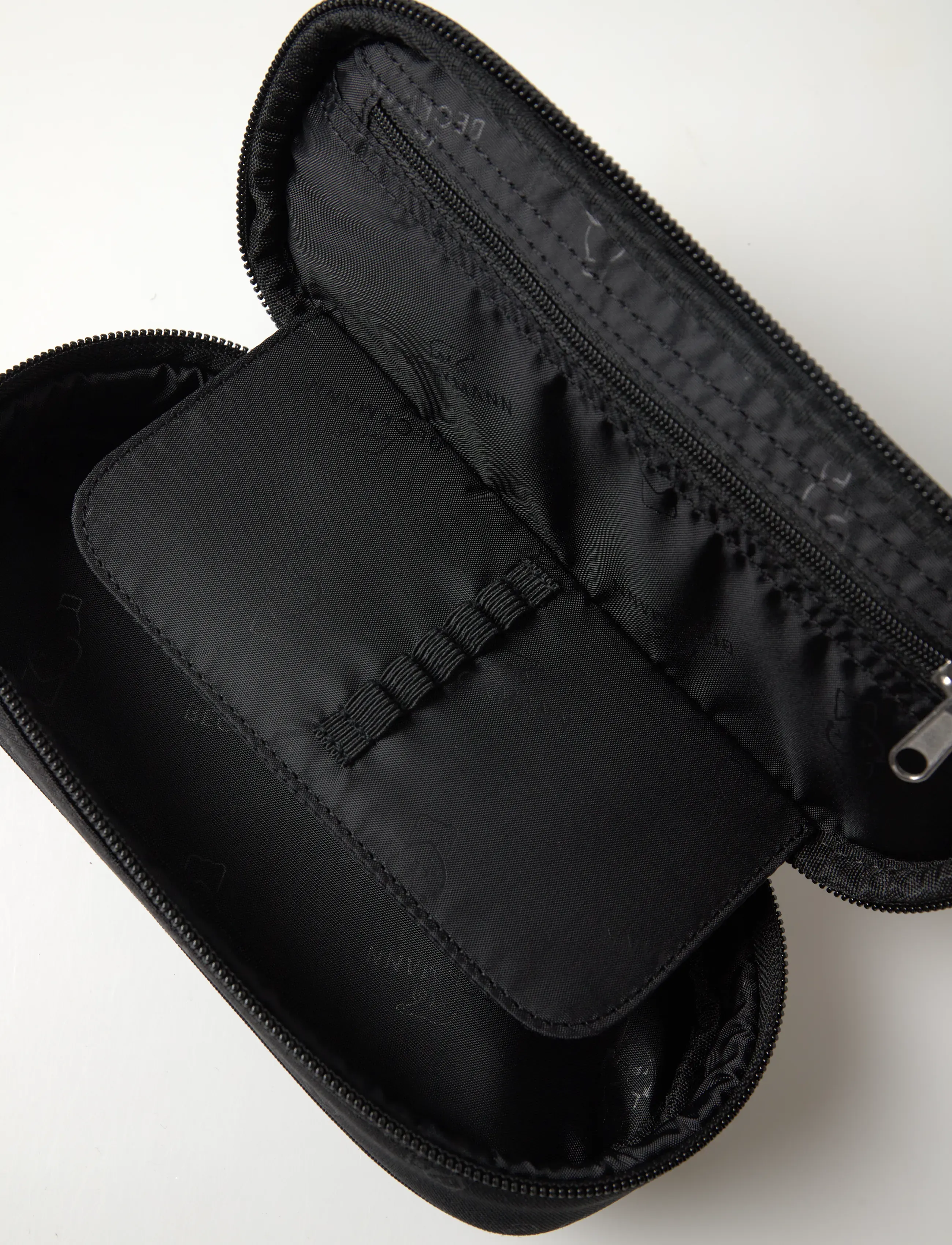 Beckmann Norway - Oval pencil case, Pixel - pencil cases - black - 4