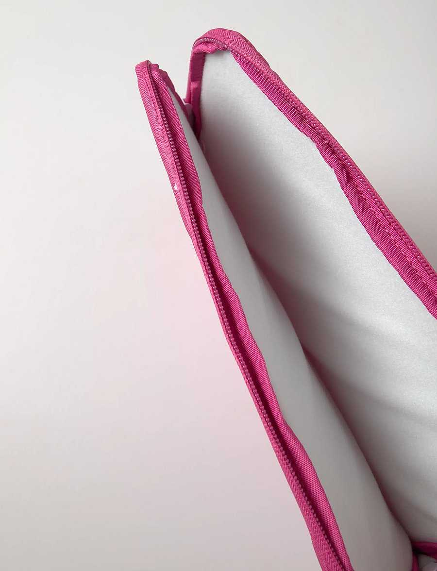 Beckmann Norway - Sleeve Small, Strawberry - laptop- og tabletcovers - pink - 4