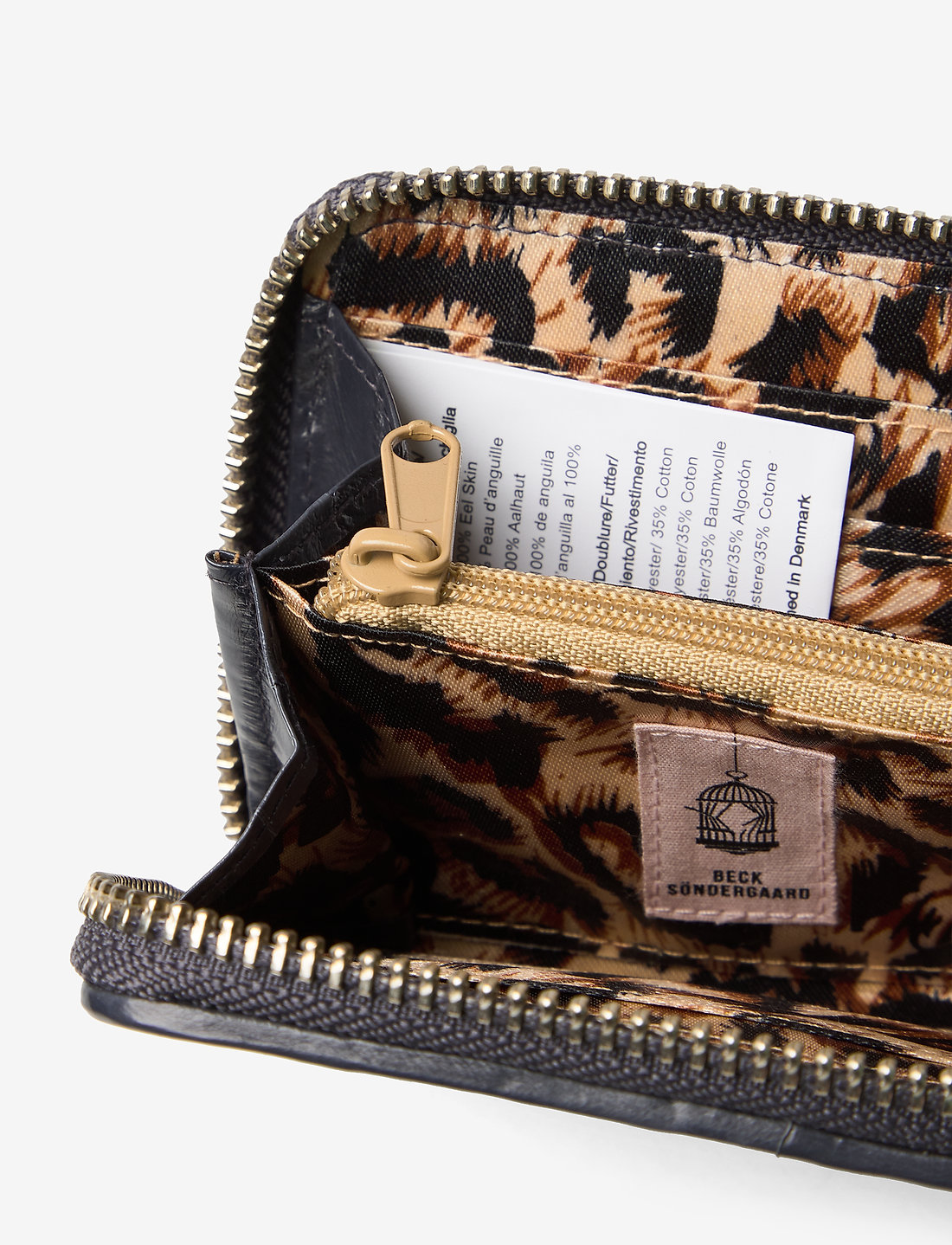 Wallets for 2025 women below 200