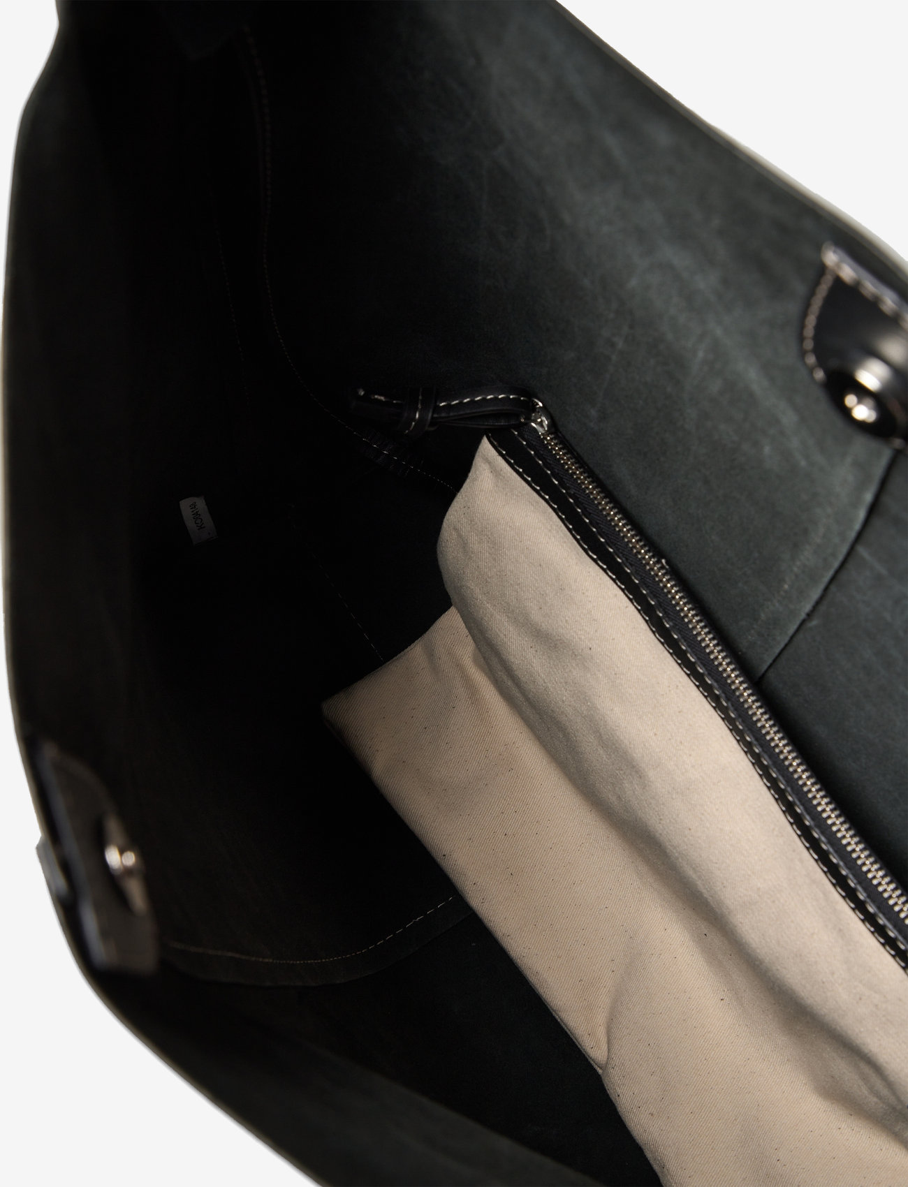 Becksöndergaard - Glossy Mae Bag - bucket-tasker - black - 3