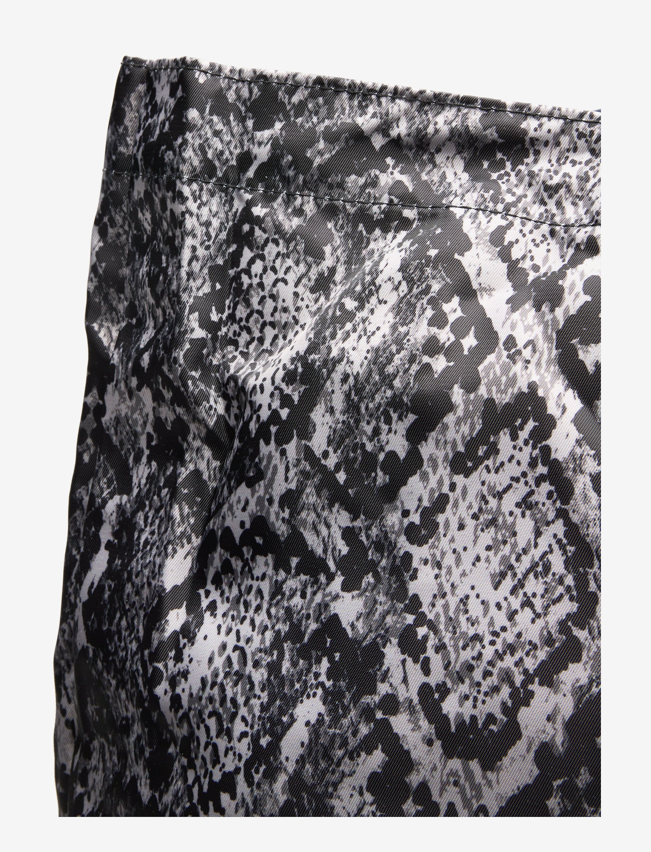 Becksöndergaard - Snakey Foldable Bag - grey - 3