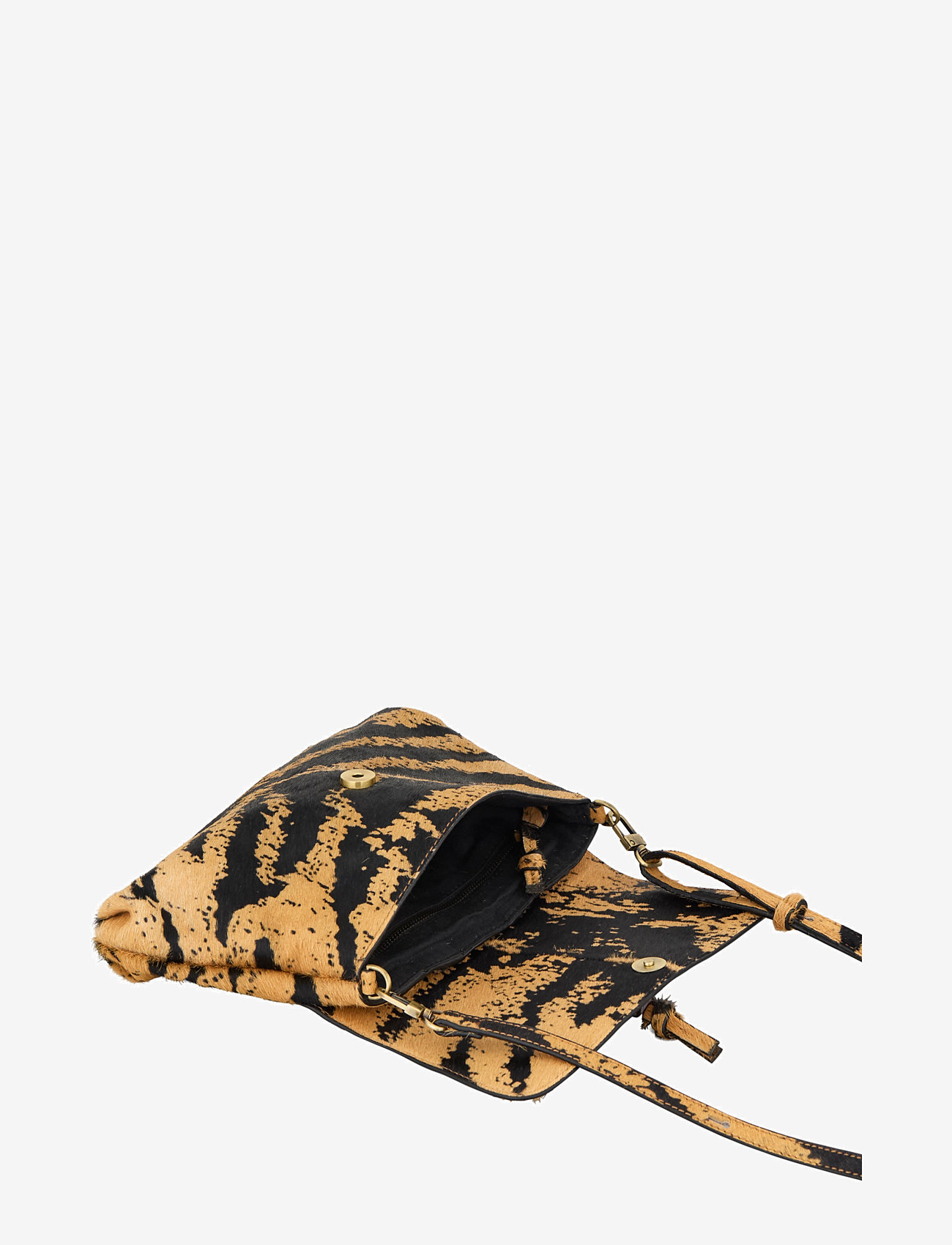 Becksöndergaard - Tigarea Bonita Flap Bag - fashion trends - brown sugar - 2
