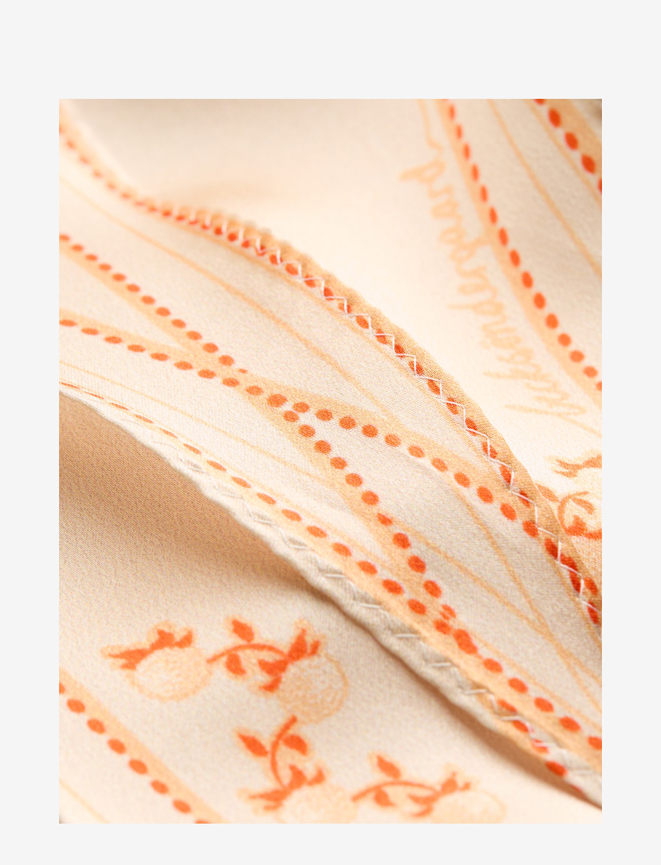 Becksöndergaard - Brombeere Diamond Scarf - lightweight scarves - birch white - 2