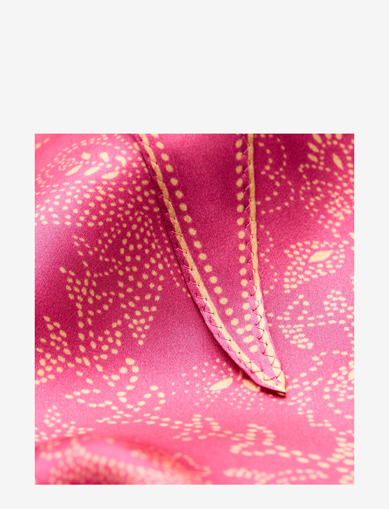 Becksöndergaard - Dotted Flora Diamond Scarf - julegaver under 300kr - carmine pink - 2