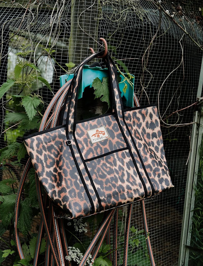 Becksöndergaard - Leopa Coated Aubrey Bag - tote-stiilis kotid - black - 0