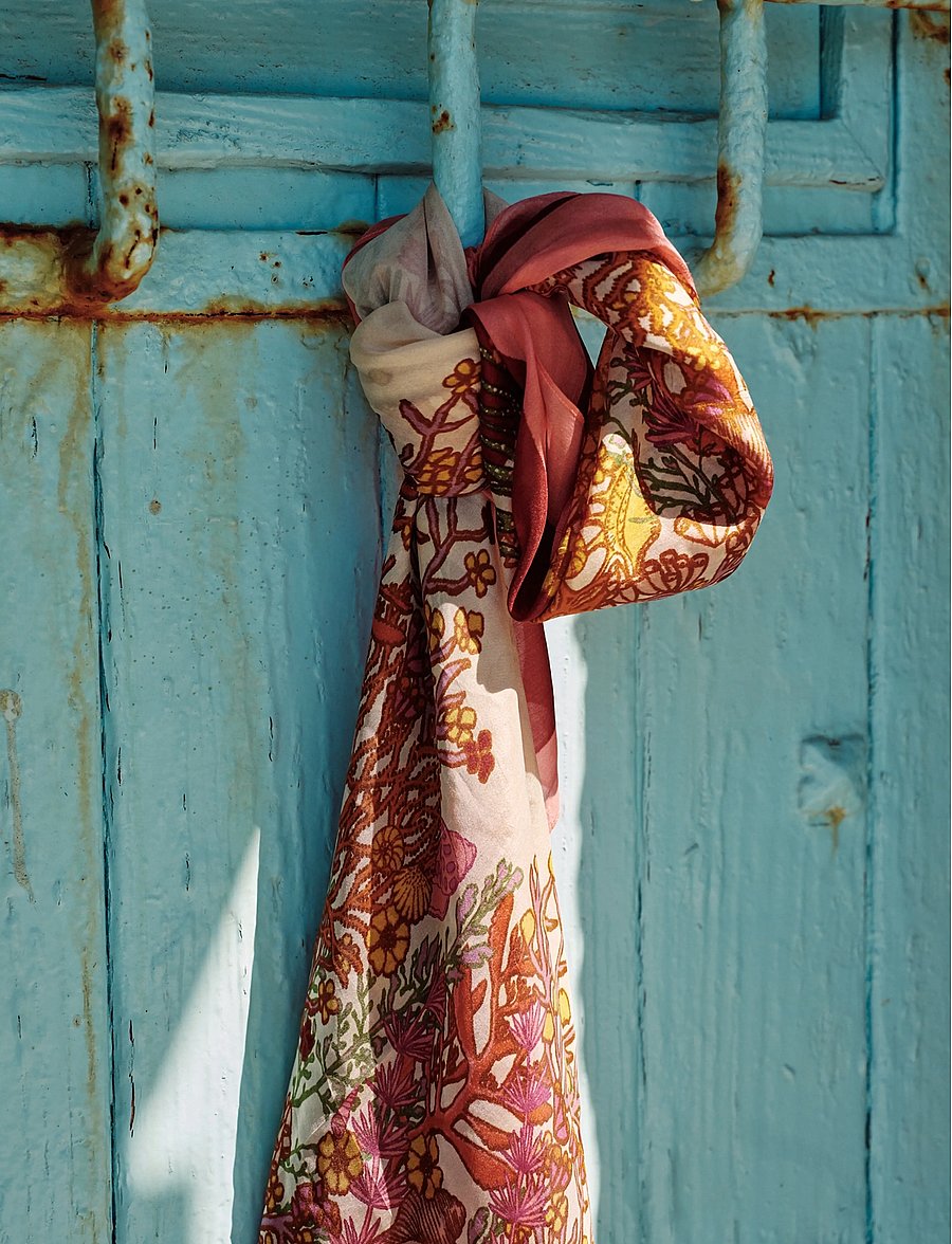 Becksöndergaard - Corallo Taby Sia Scarf - modetrends - pompeian red - 3