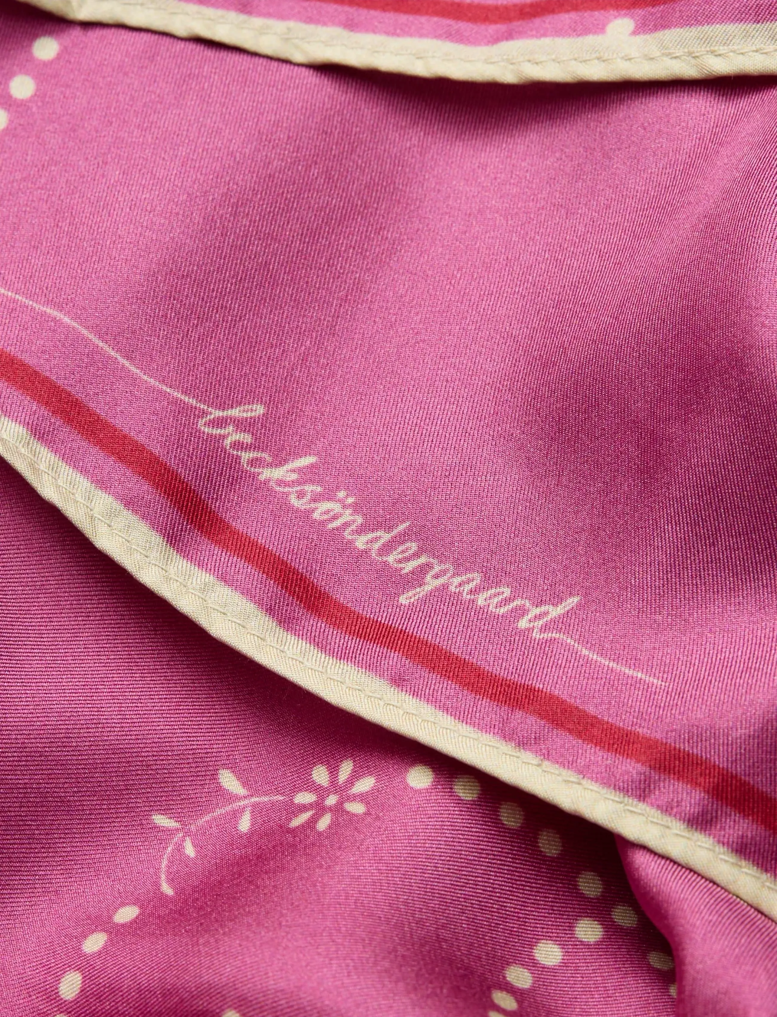 Becksöndergaard - Abstraglaisia Sia Scarf - sjalar - cone flower pink - 2