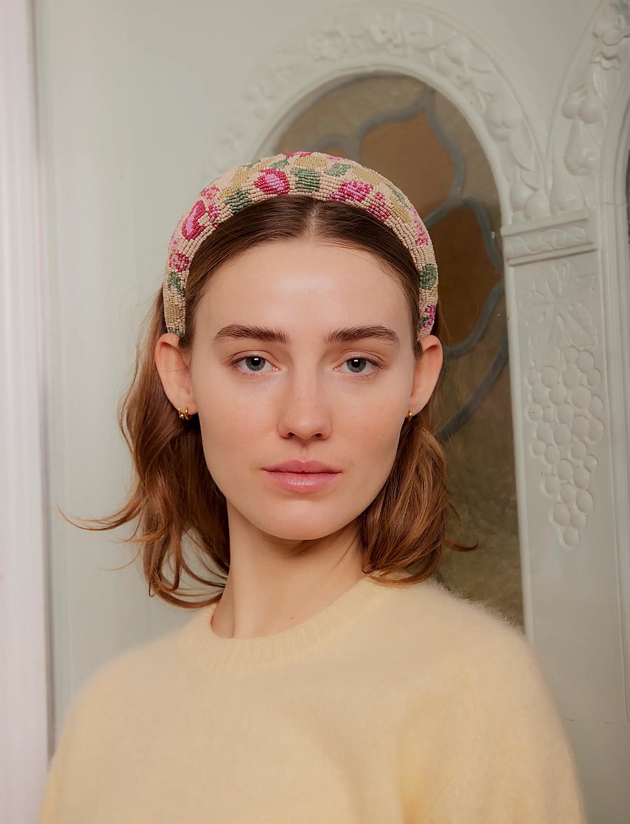 Becksöndergaard - Tapelia Wide Beaded Hairbrace - haarbänder - summer sand - 0