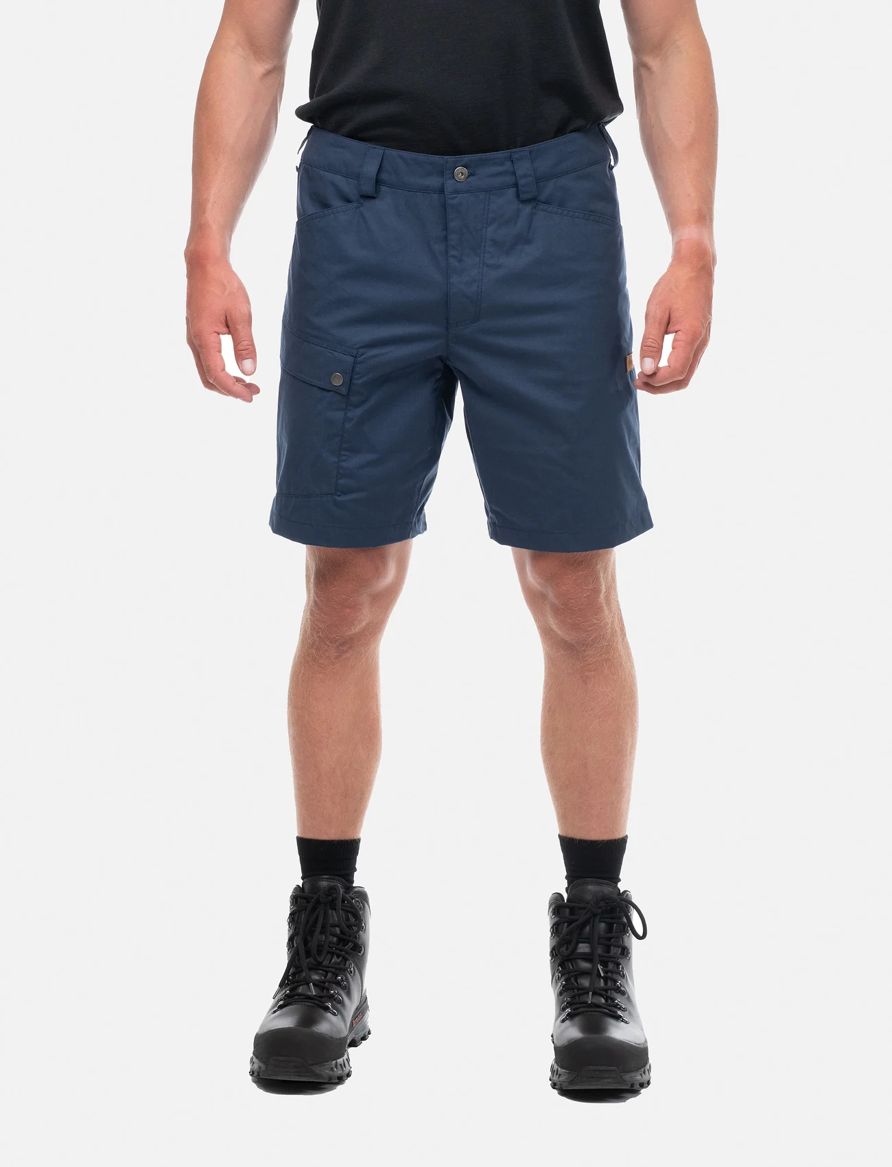 Bergans - Nordmarka Leaf Light Shorts Men - sportiska stila šorti - navy blue - 1