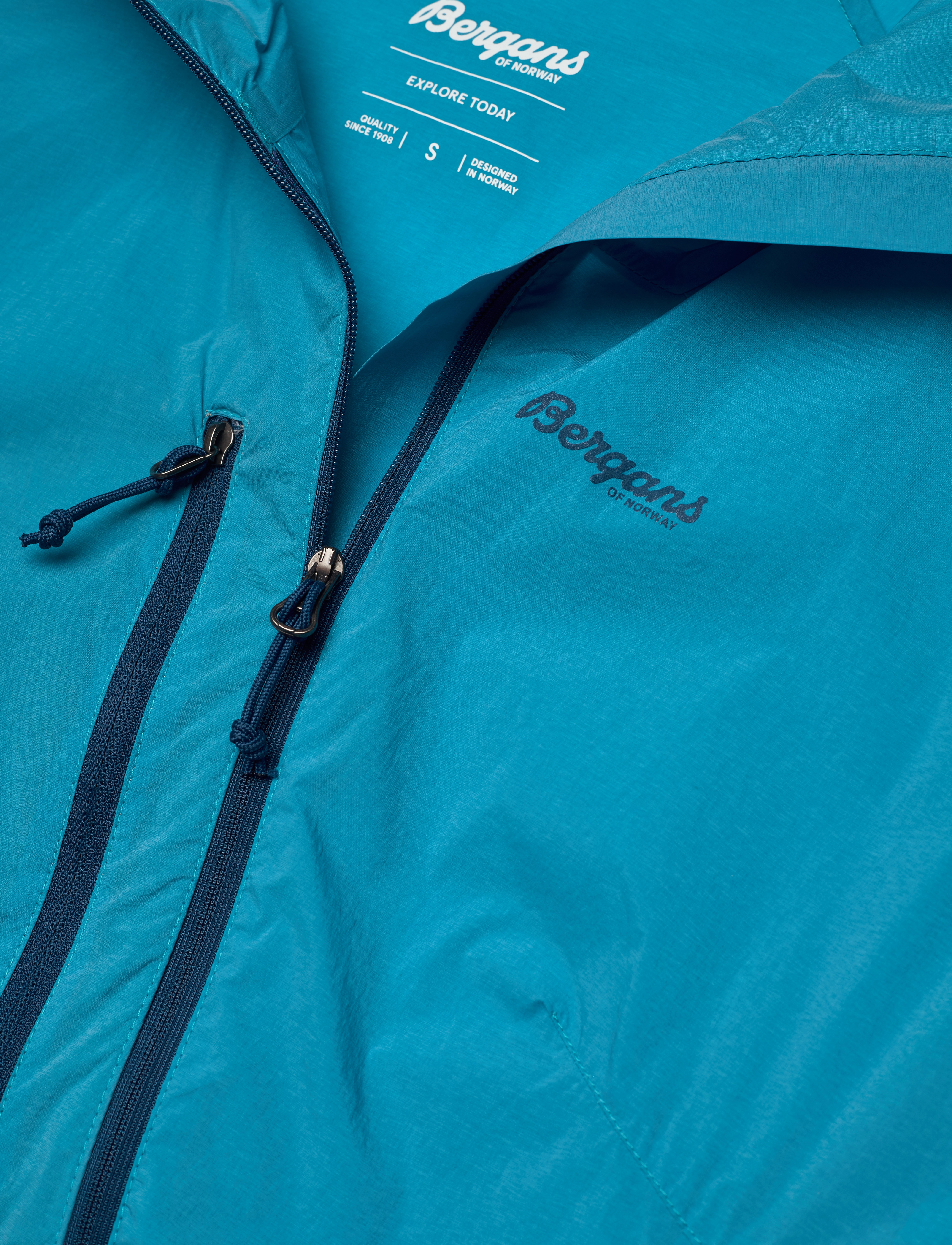 Bergans - Cecilie Light Wind Anorak - clear ice blue - 2