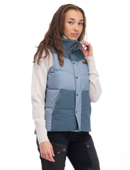 Bergans - Nordmarka Outdoor Down Vest Women - puffer vests - husky blue/orion blue - 2