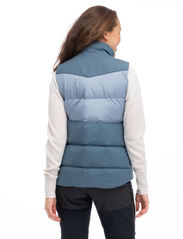 Bergans - Nordmarka Outdoor Down Vest Women - puffer vests - husky blue/orion blue - 3