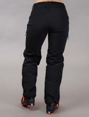 Bergans - Oppdal Insulated Lady Pants - hiihto- & lasketteluhousut - black / solid charcoal - 5