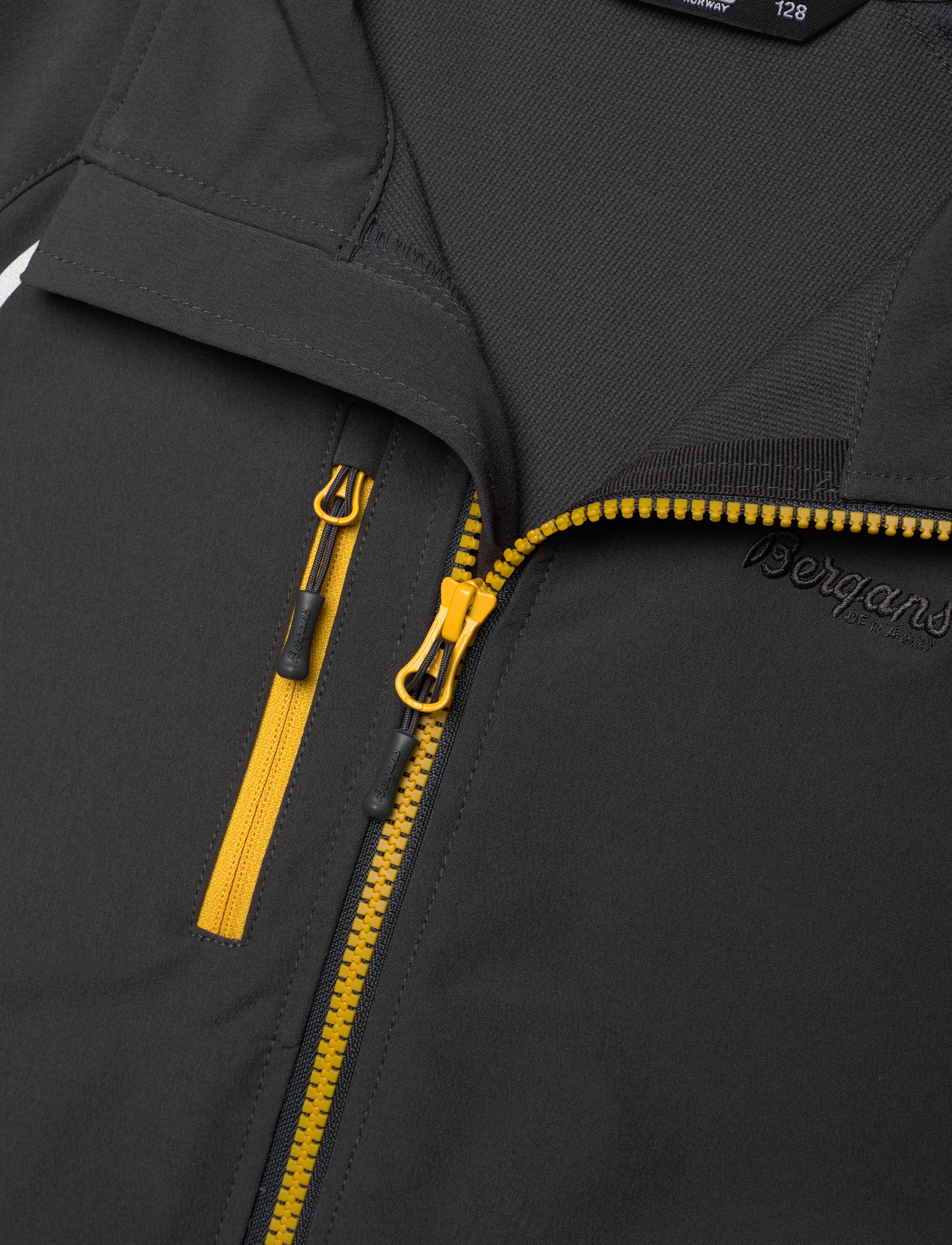 Bergans - Sjoa Light Softshell Youth Girl Jacket Solid Charcoal 128 - solid charcoal/light golden yellow - 2