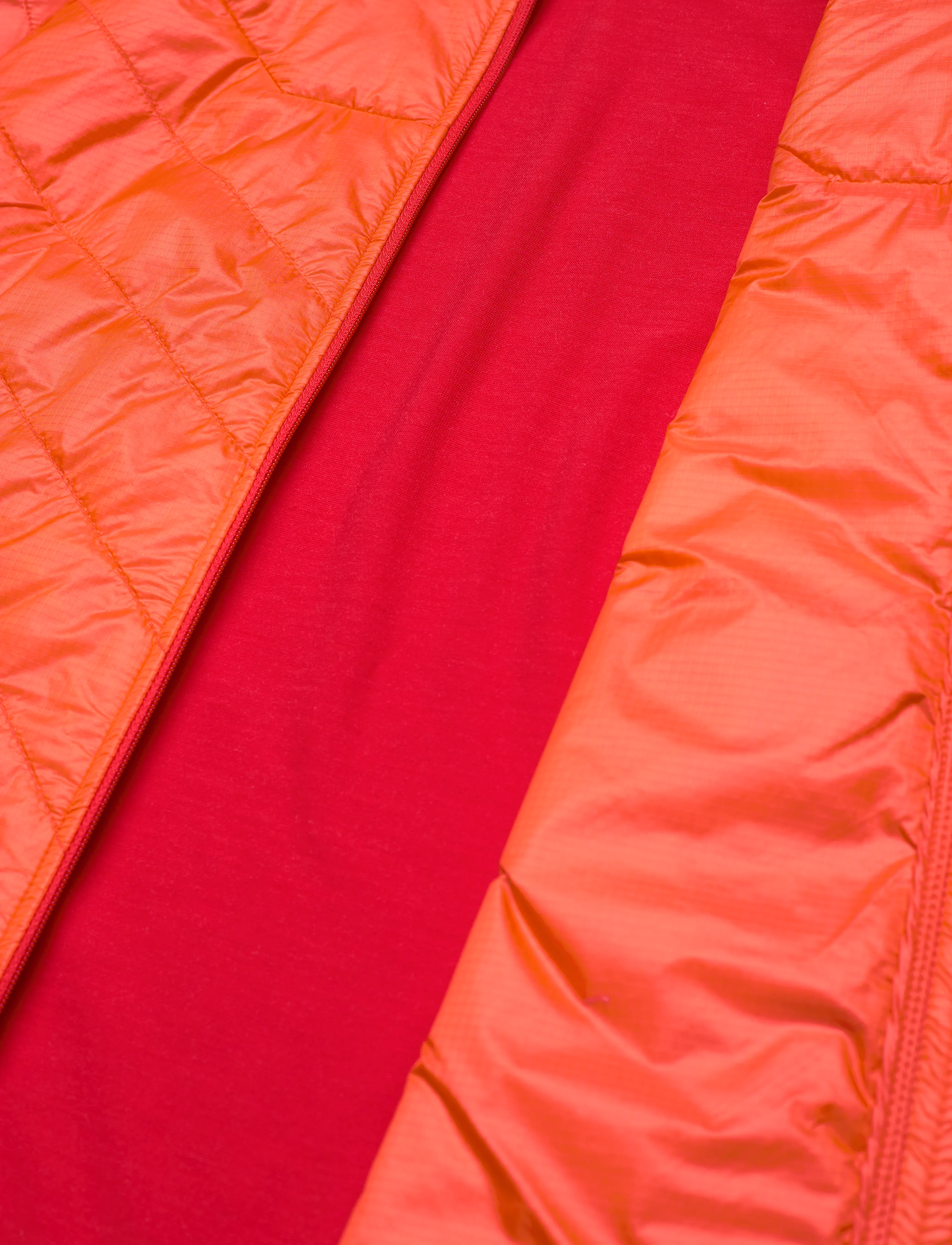 Bergans - Cecilie Light Insulated Hybrid Jacket Energy Red/Red Leaf XL - energy red/red leaf - 4