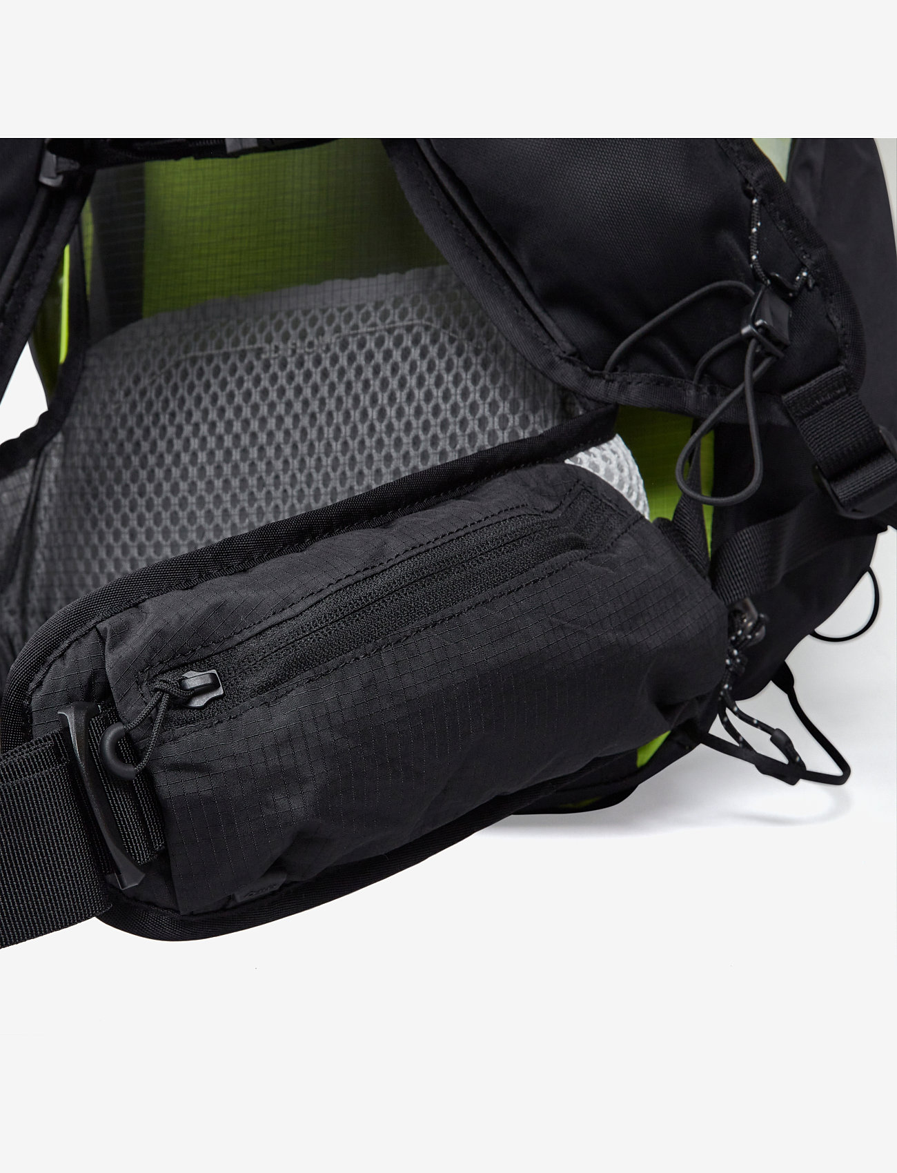 Berghaus - BG FREEFLOW 24L - spark-jet black - 2