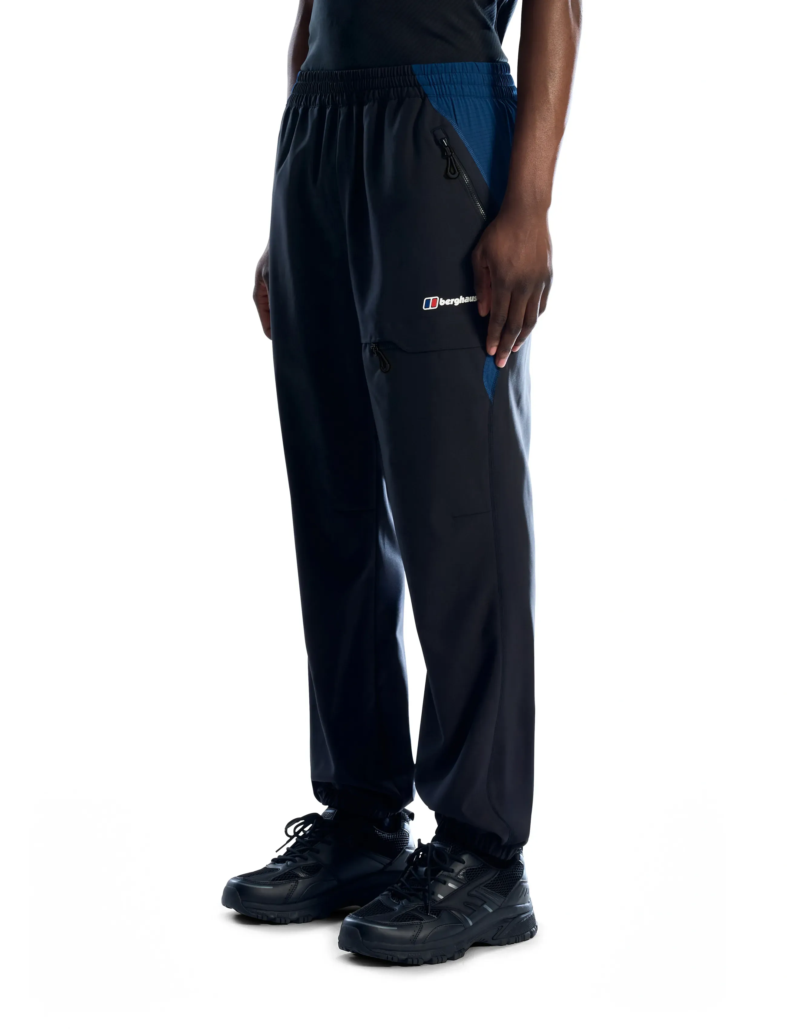 Berghaus - BG WAVERTREE PANT AM BLK - vabaõhupüksid - jet black - 2