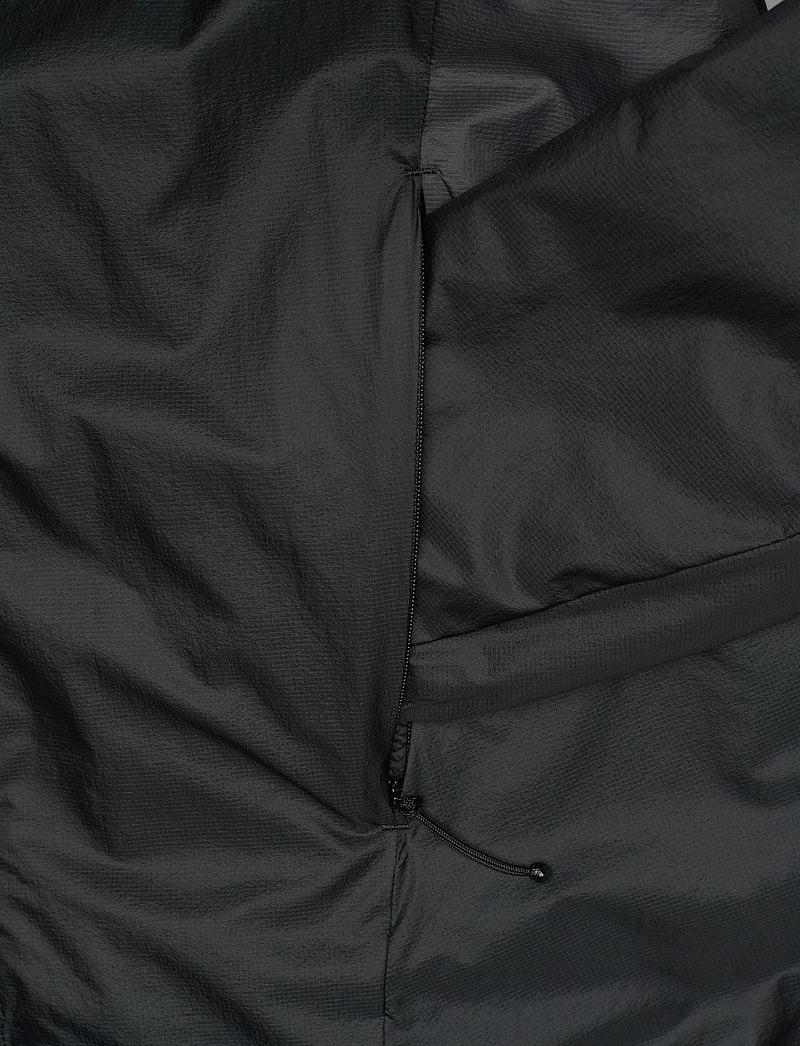 Berghaus - BG W MTN ARETE LB SYNTHETIC HOODY - outdoor jacken - jet black-grey pinstripe - 5