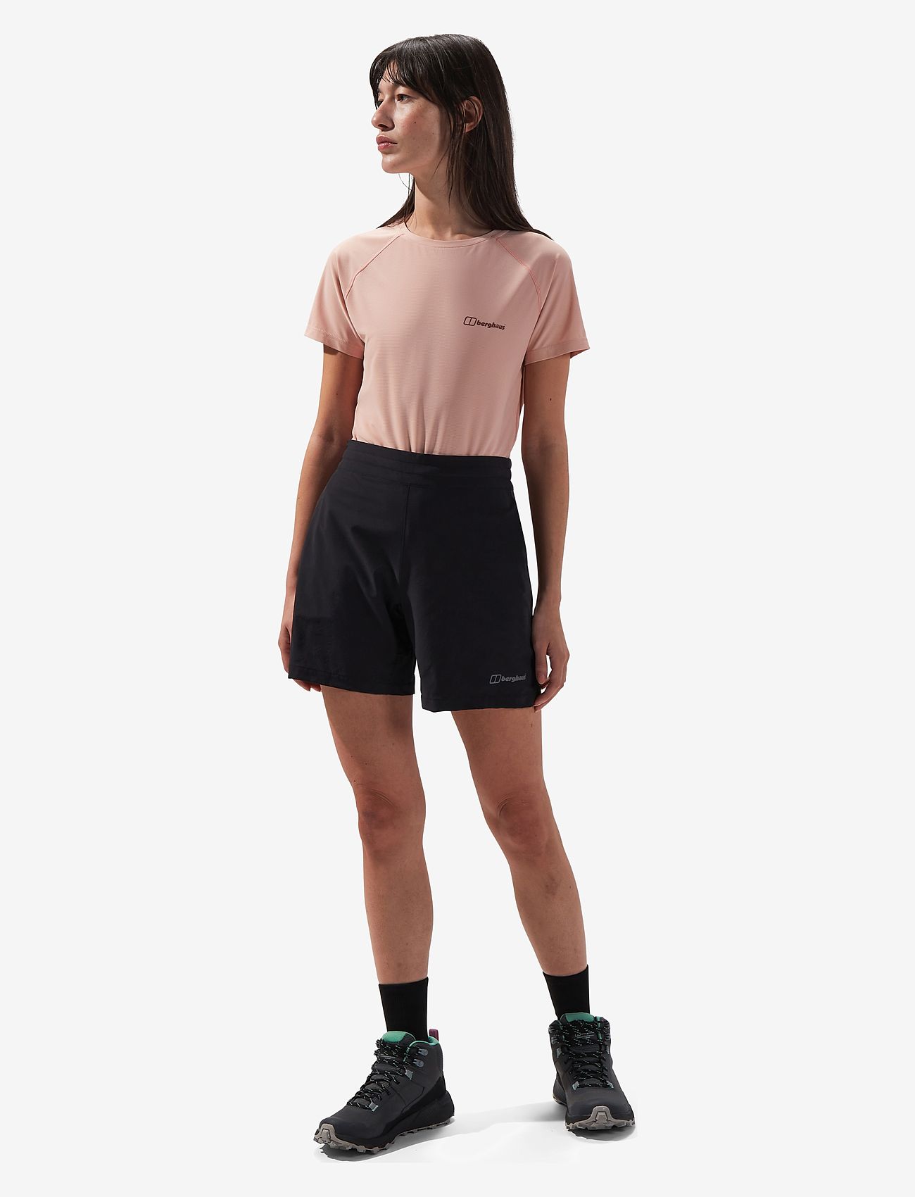 Berghaus - BG W WANDERMOOR WIND SHORT - outdoorshorts - jet black-grey pinstripe - 0