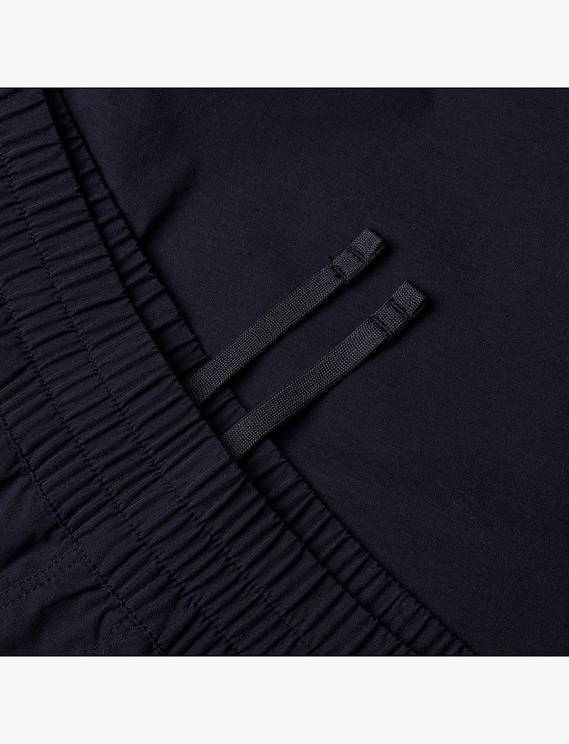 Berghaus - BG M EXPLORER SHORT - lühikesed vabaõhupüksid - black-black - 4