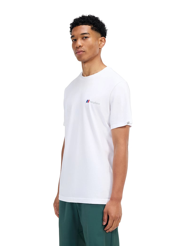 Berghaus - BG M BERGHAUS CLASS LOGO TEE - alussärgid ja t-särgid - pure white - 4