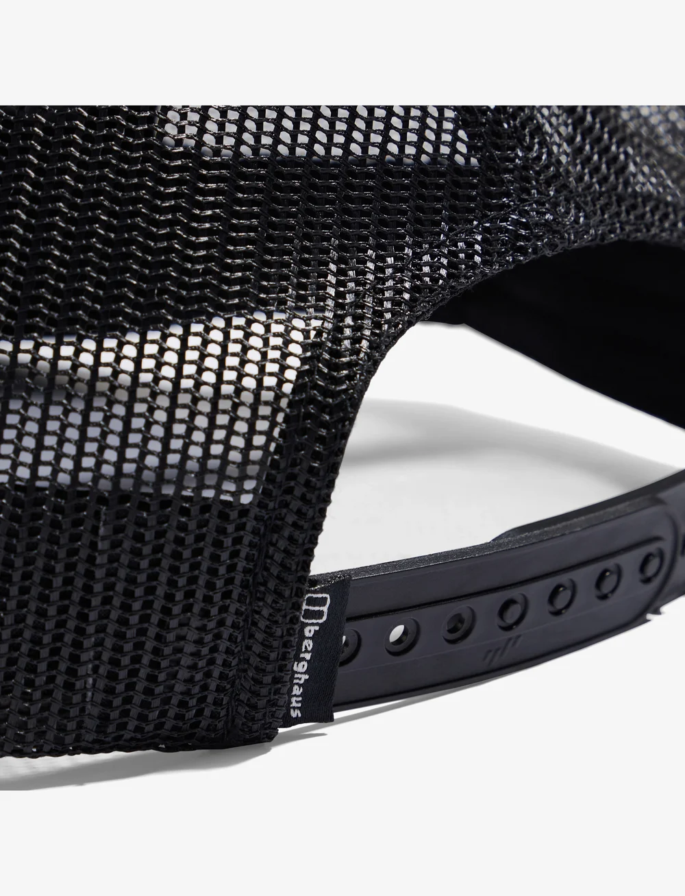 Berghaus - BG LOGO RECOGNITN TRUCKER CAP AU BLK - kasketter & caps - black-black - 2