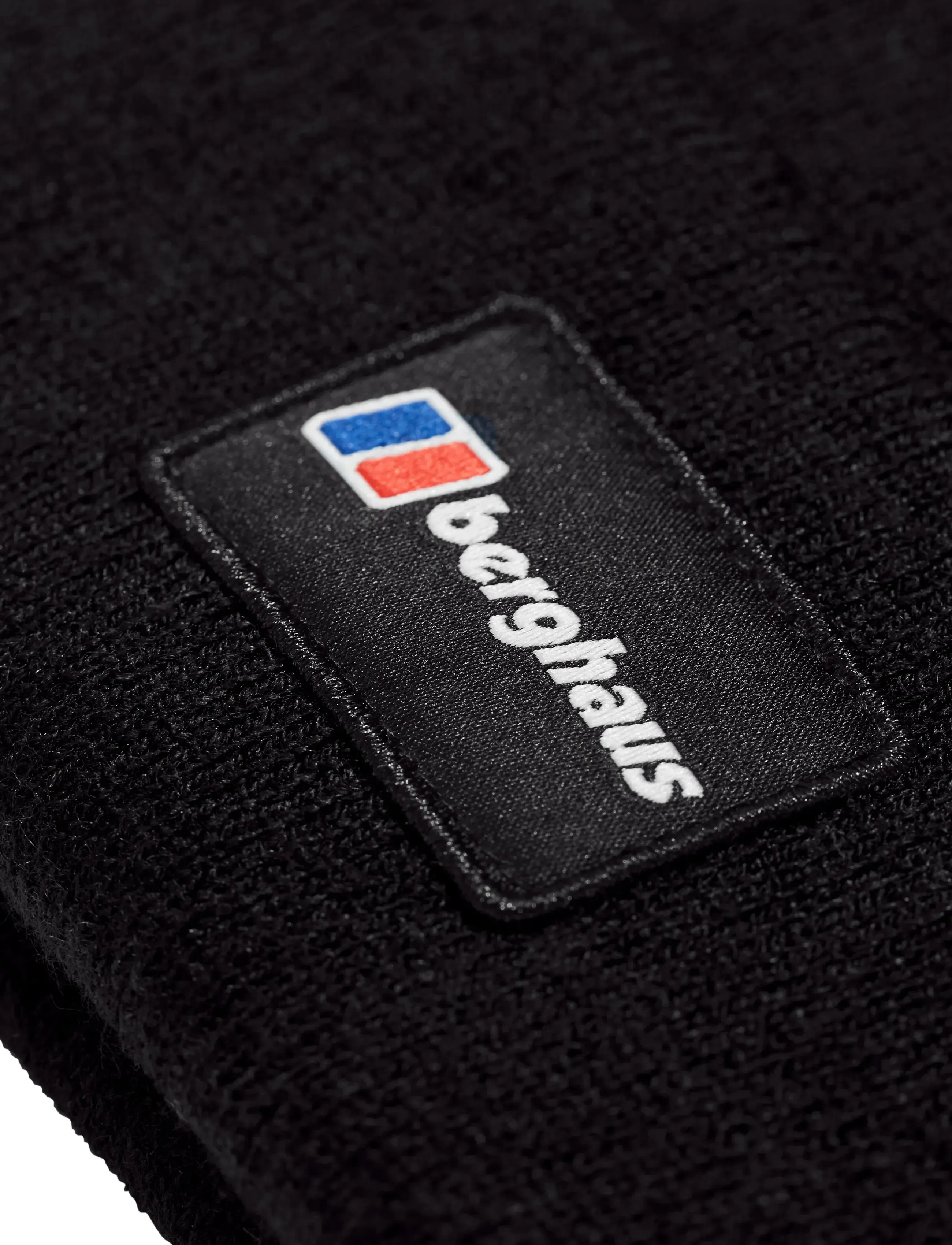 Berghaus - BG BERGHAUS LOGO RECOGNITION BEANIE - mützen - black-black - 1