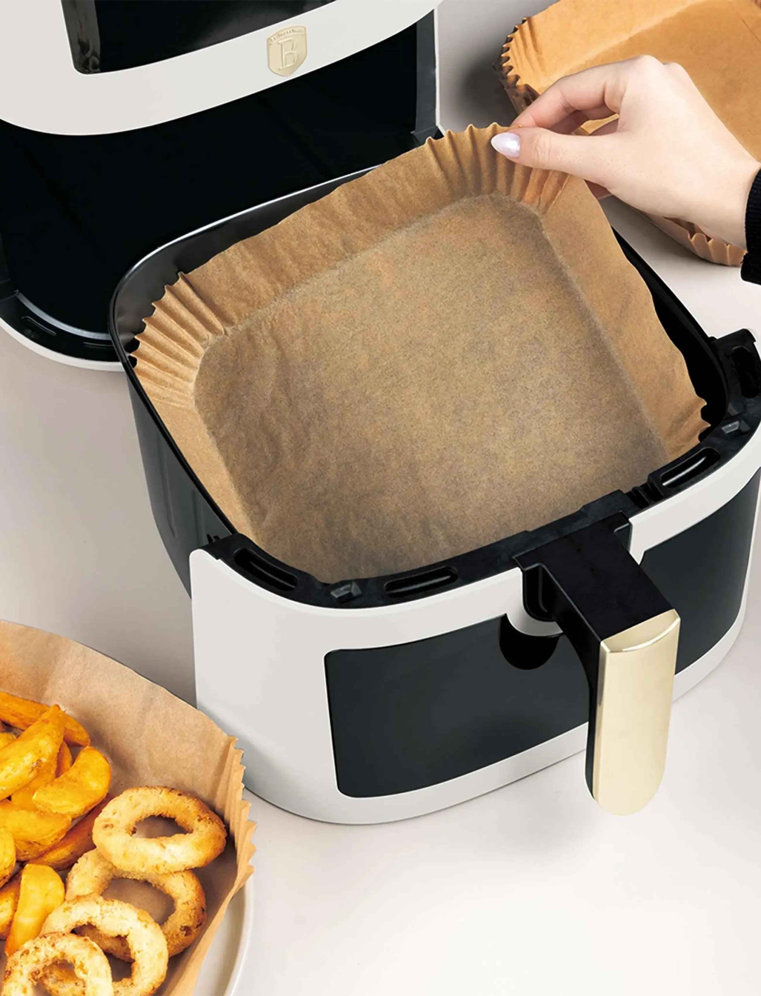 Berlingerhaus Air Fryer Disposable Paper, 24 Cm, 50 Pcs, 24X24X4.5 cm, Baking Accessories, Braun - Other Homeware