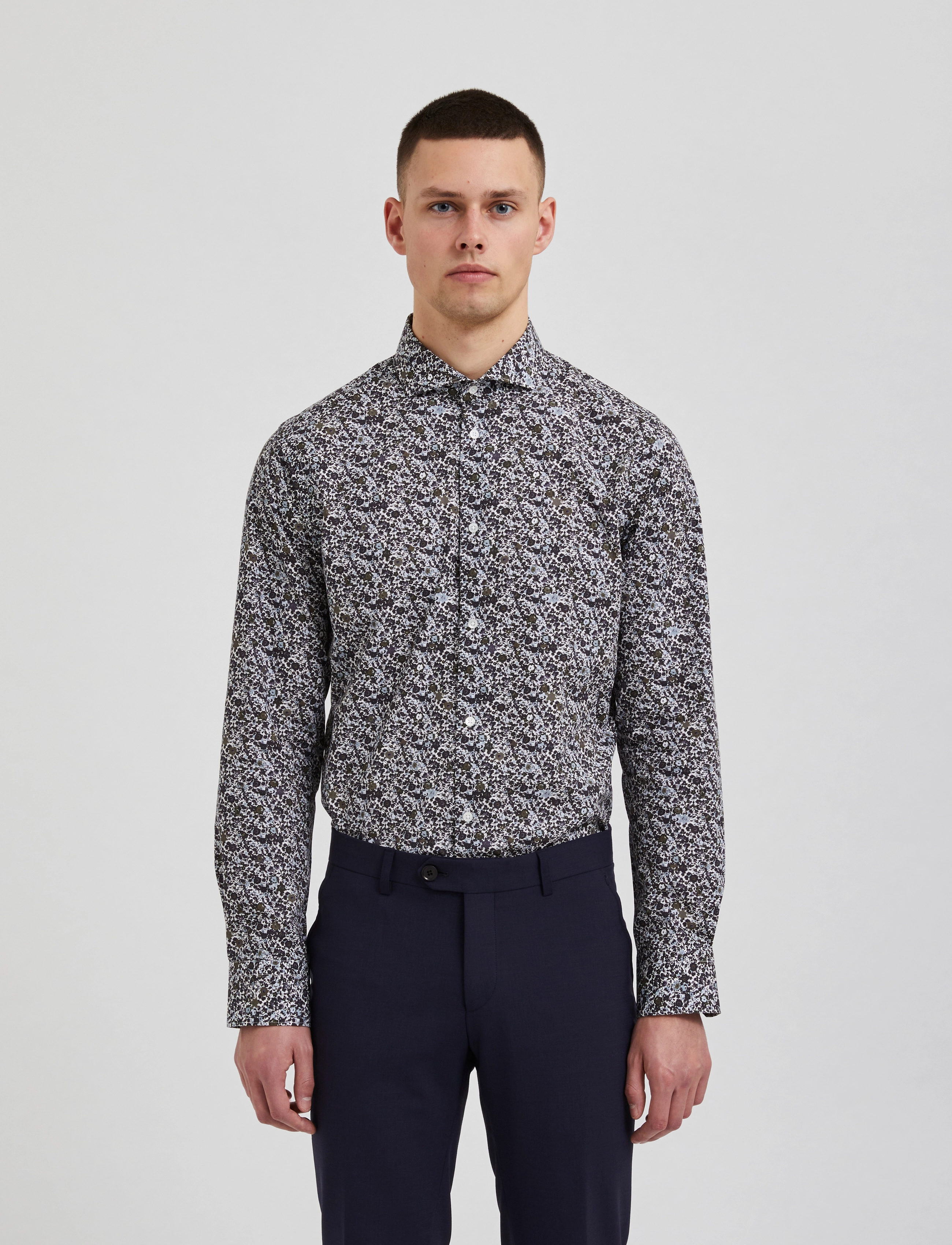 Bertoni - Loke l/s shirt - 600 utility green - 2