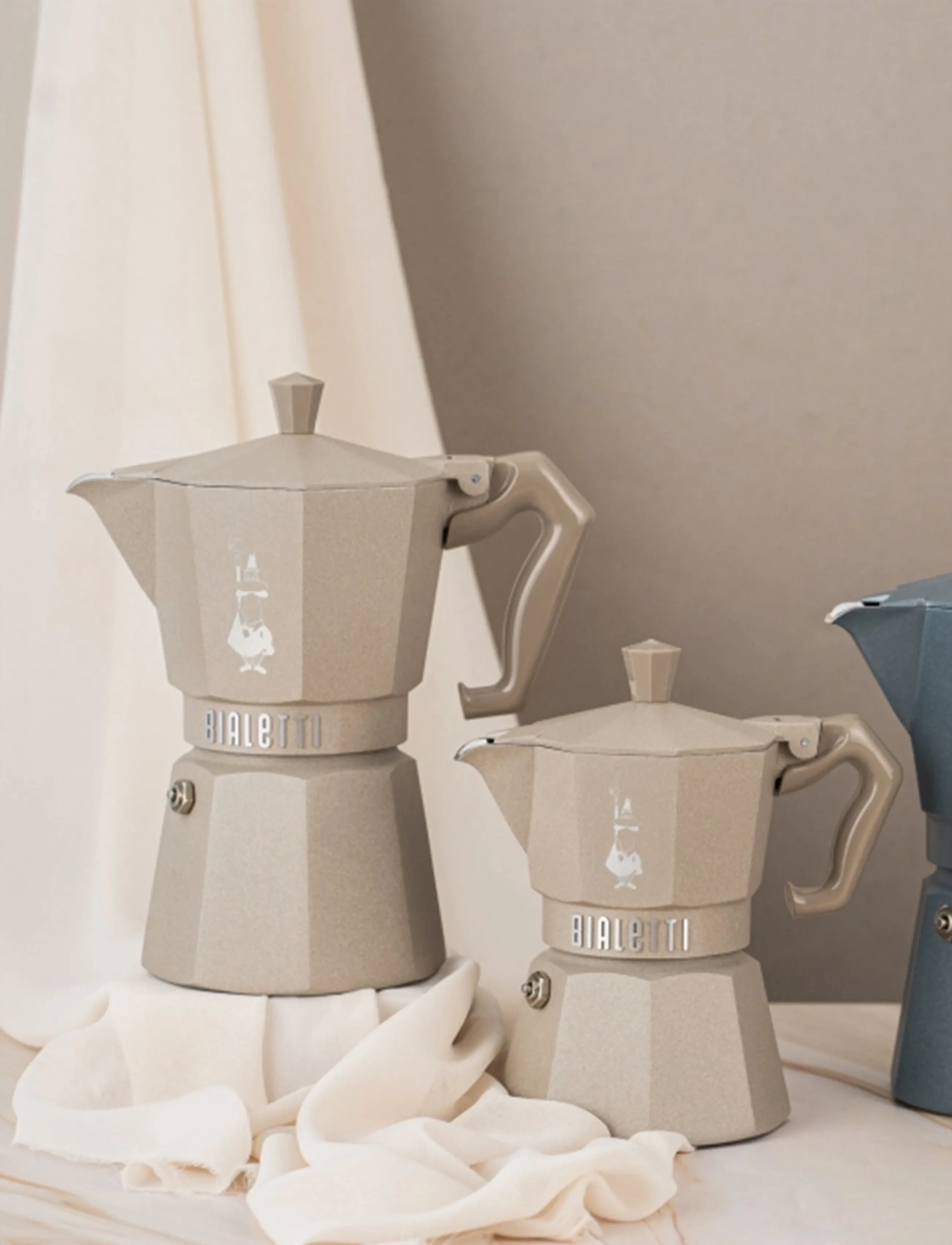 Bialetti - Kettle 6 cup MOKA EXCLUSIVE INDUCTION Desert BIALETTI® - moka-töpfe - beige - 3