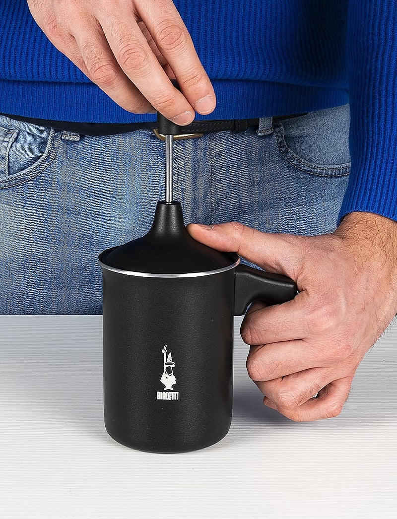 Bialetti - Milk Frother CREMA Bialetti® - piimavahustajad - black - 3