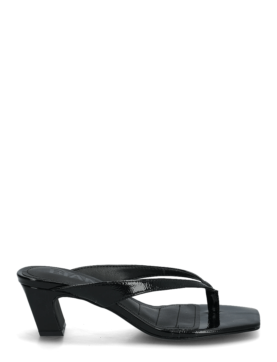 Bianco - BIASPICE Toe Post Faux Leather - sandaler med hæl - black patent - 1
